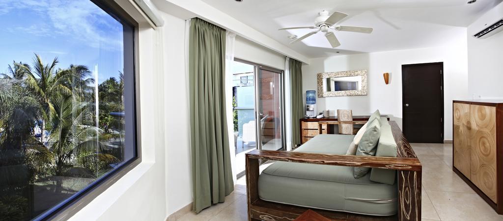 Pool View One Bedroom Suite