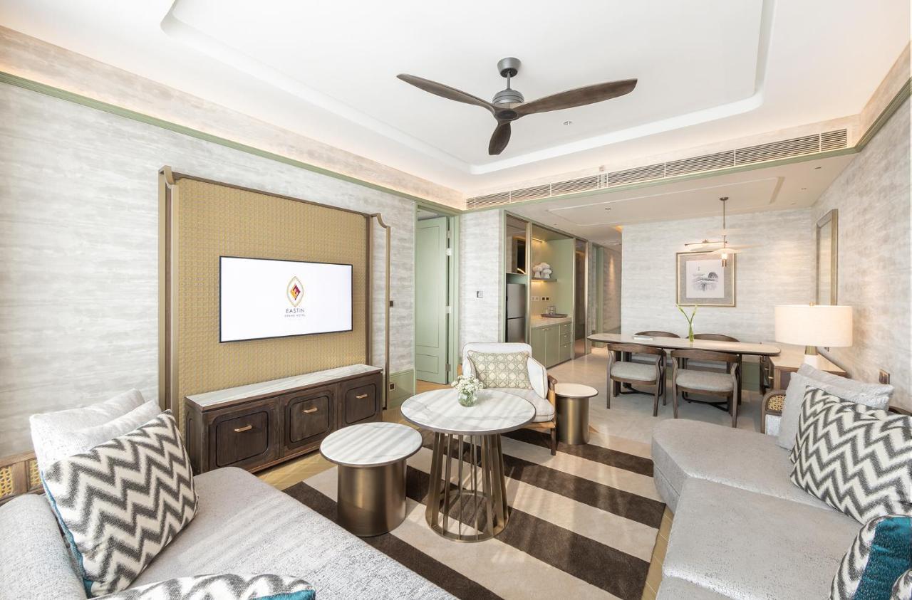 Two Bedroom Suite with Lounge Access,1469575133:JPEG