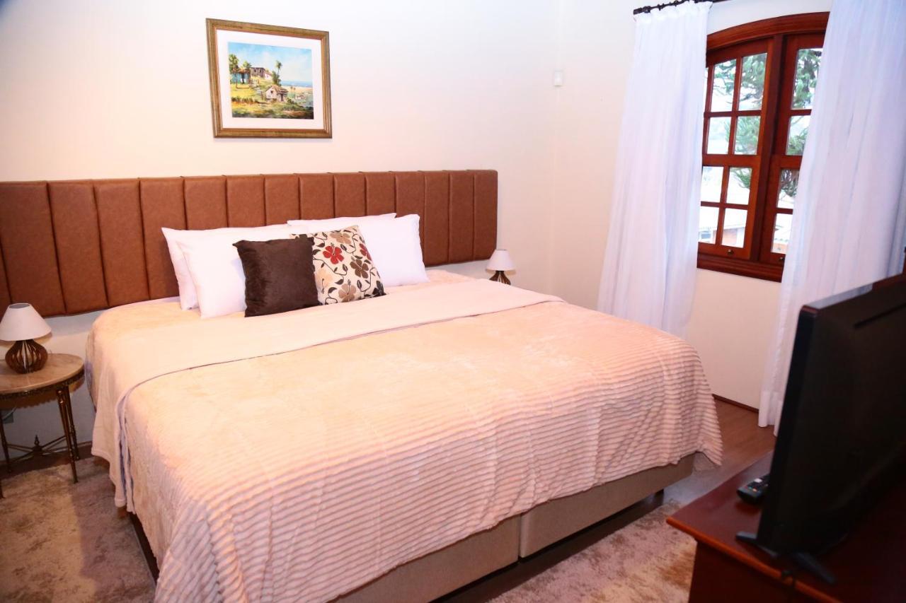 Quarto com Cama King-size