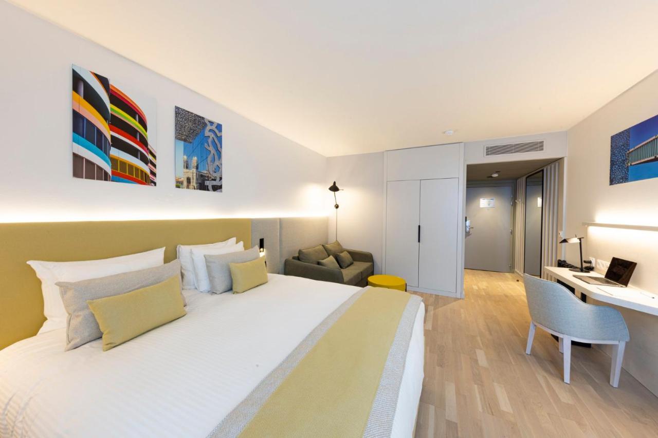 Chambre Lit King-Size Premium avec Canapé-Lit