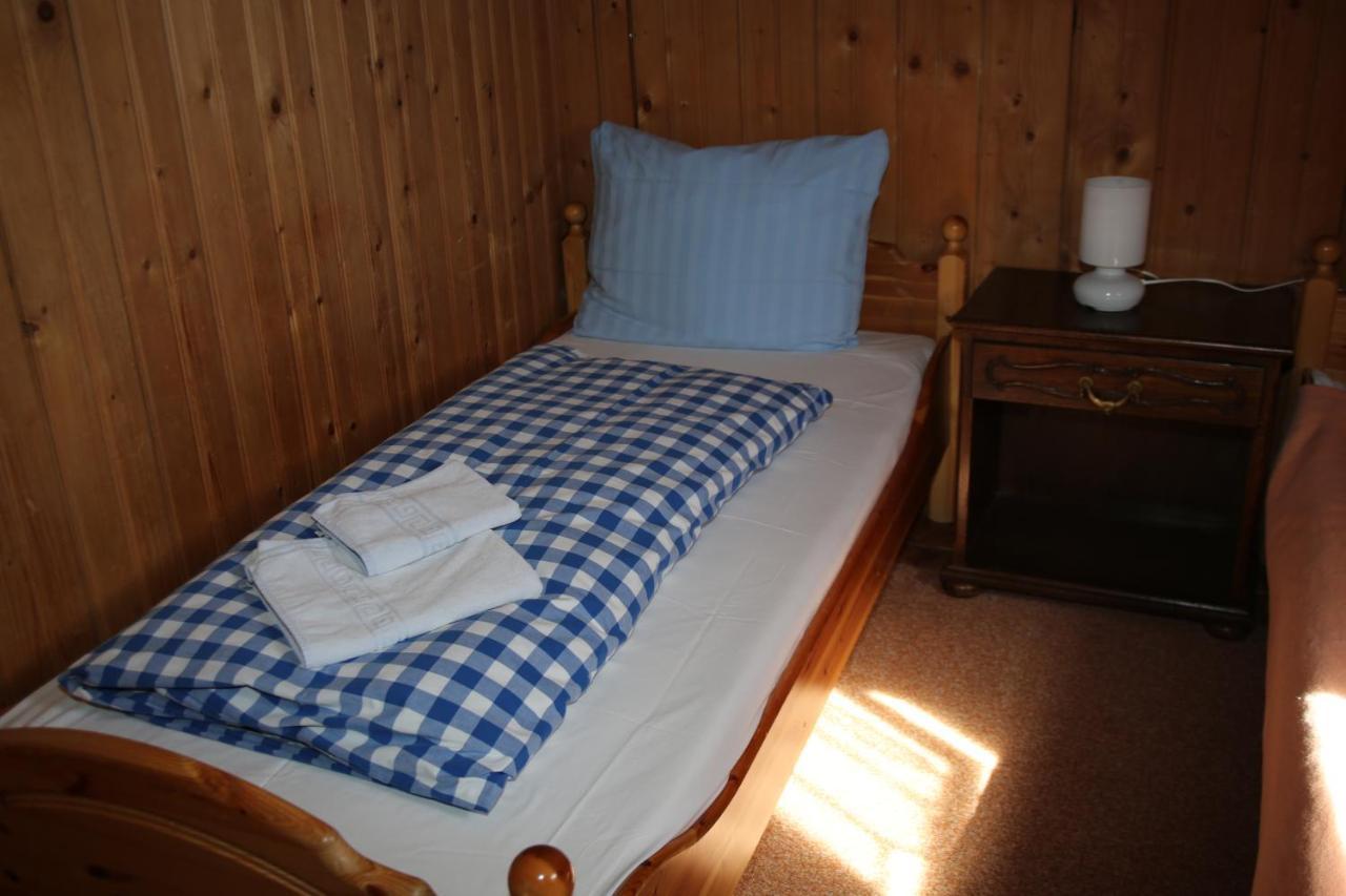 Doppelzimmer mit Gemeinschaftsbad