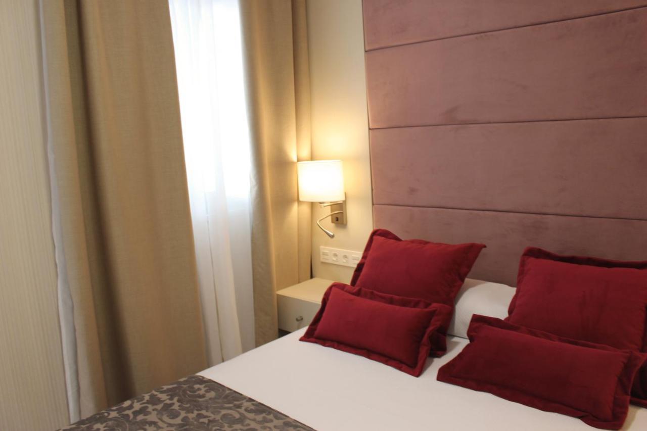 Appartement met 2 Slaapkamers en Terras - Uitzicht op Zee