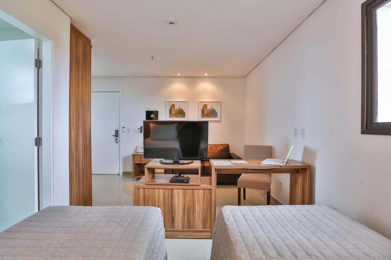 Quarto com 2 Camas de Solteiro - Acesso para Hóspedes com Mobilidade Reduzida