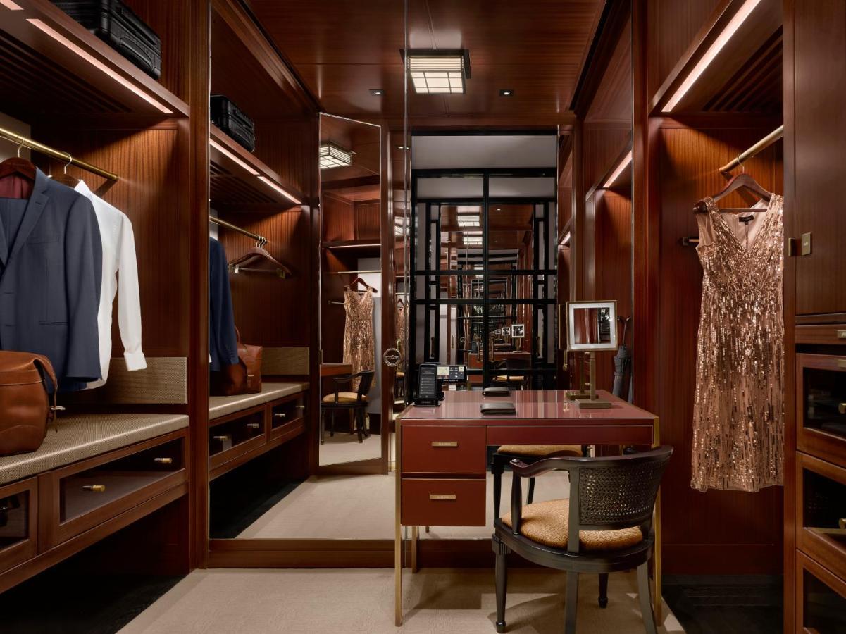 Chambre de Luxe Lit King-Size - Accessible aux Personnes à Mobilité Réduite