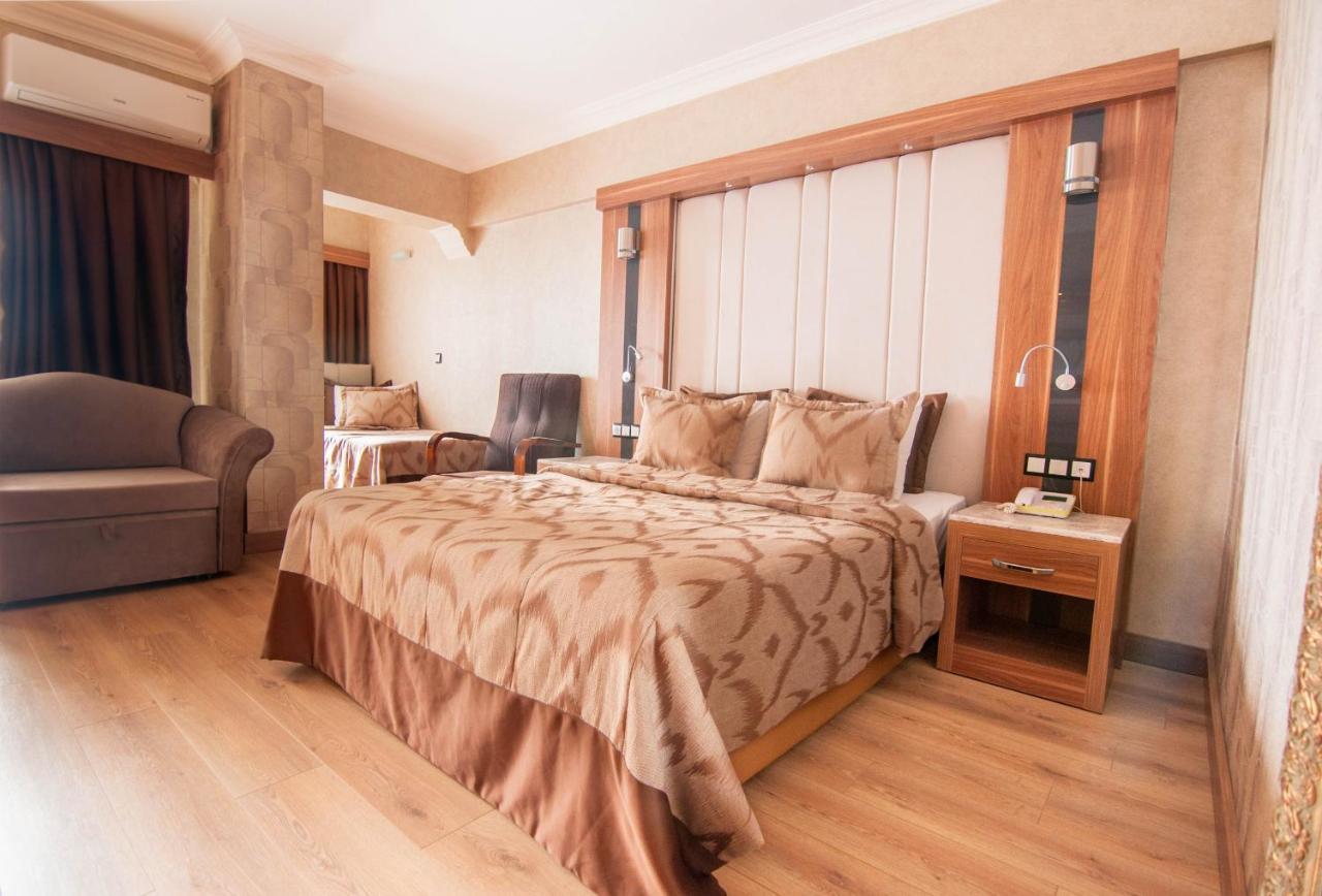 Standaard Kamer met Uitzicht op de Tuin en Balkon