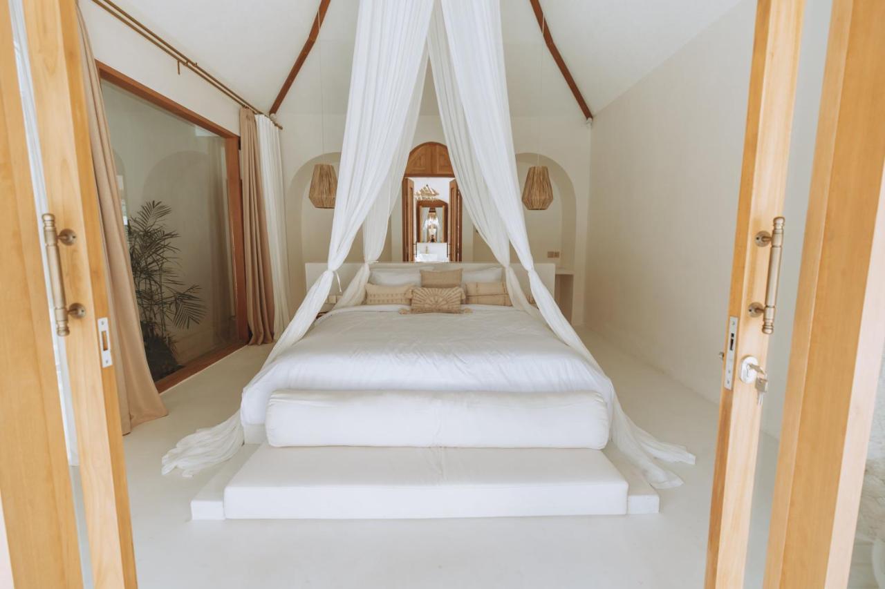 Belajar Suite Room 8