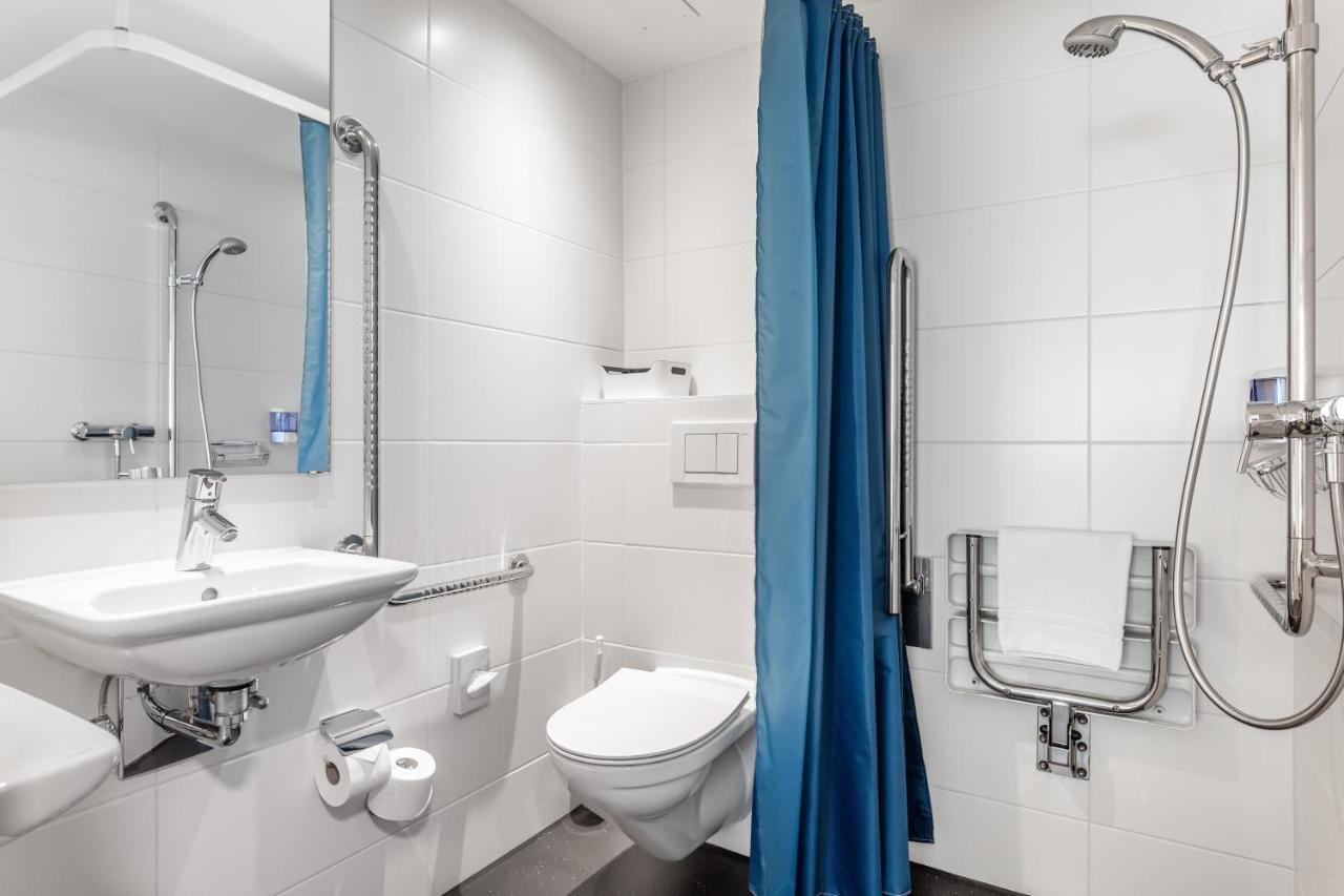 Quarto Duplo Lado Rua