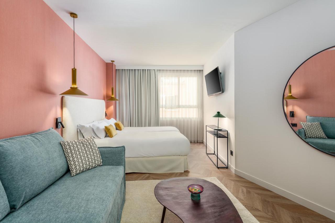 Superior Deluxe Double or Twin Room