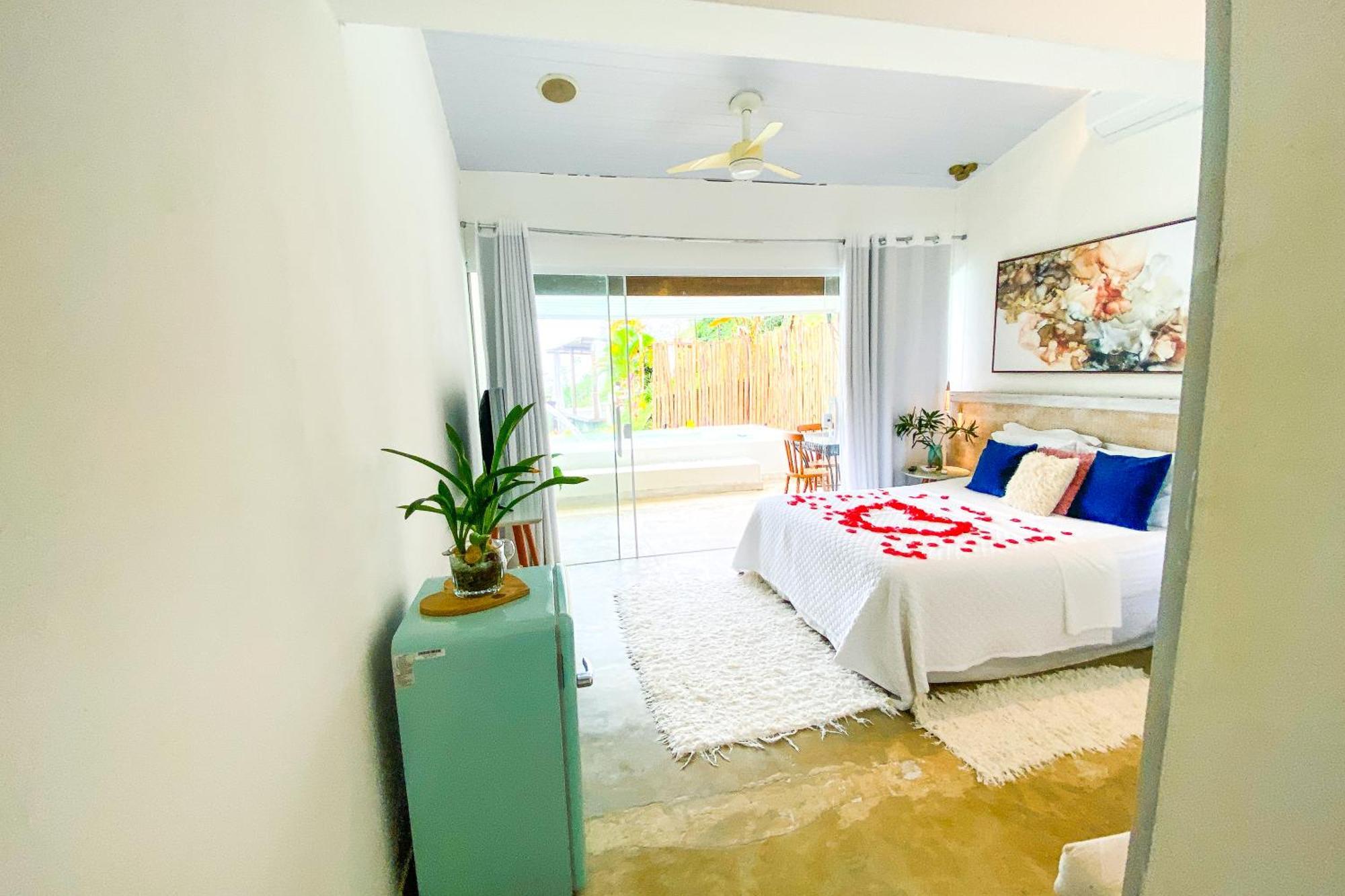 Quarto Super Luxo com Piscina Privativa