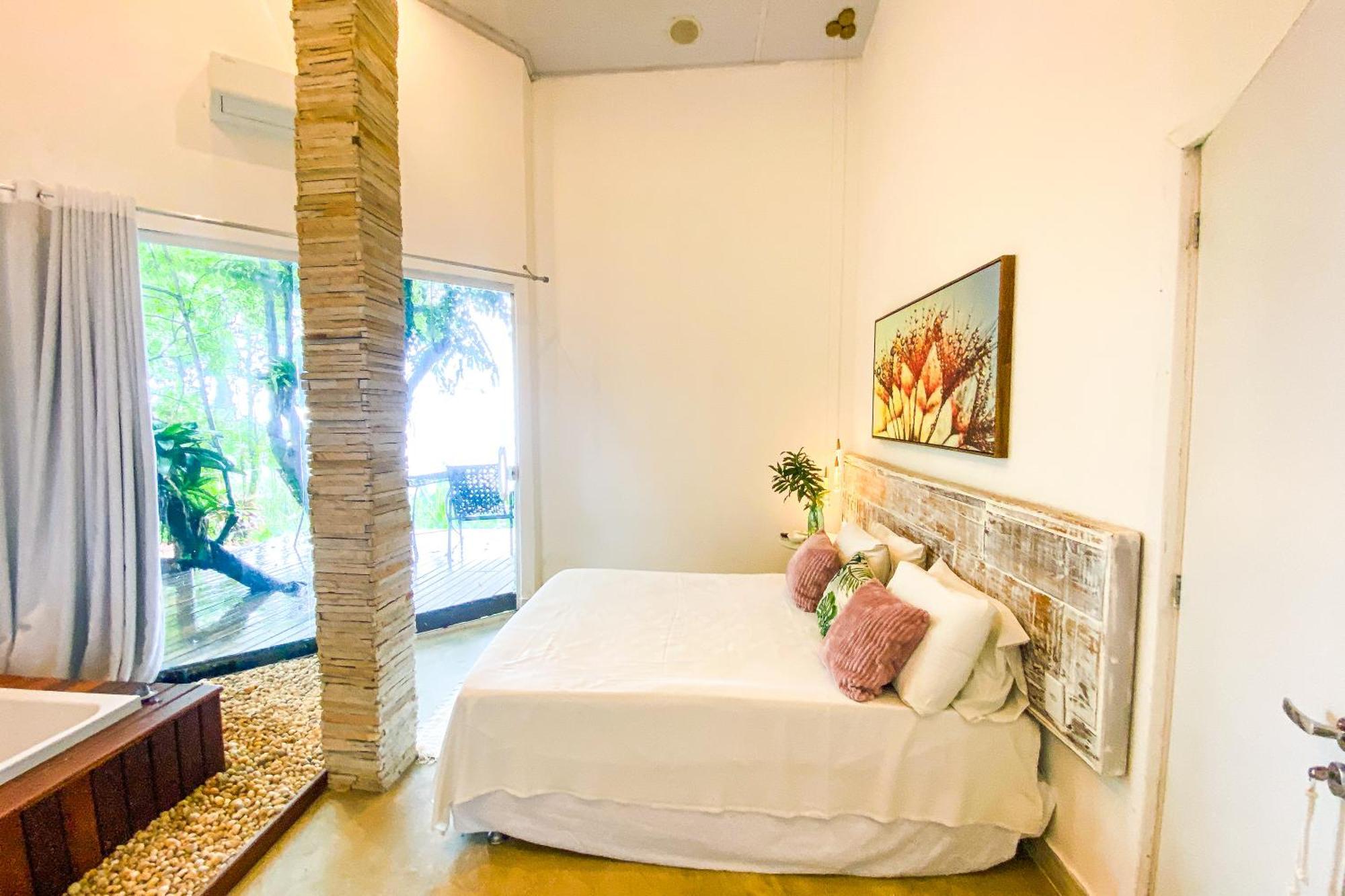 Quarto Luxo com Hidromassagem