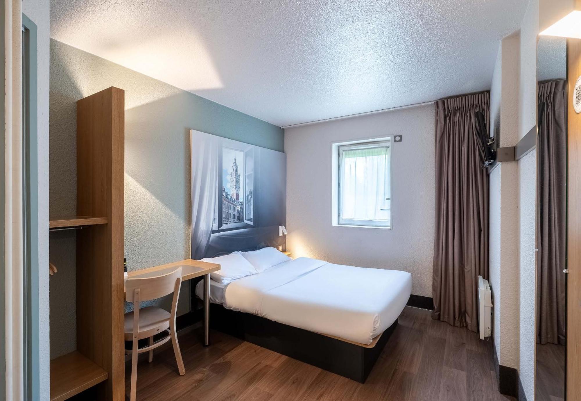 Chambre Double - Accessible aux Personnes à Mobilité Réduite