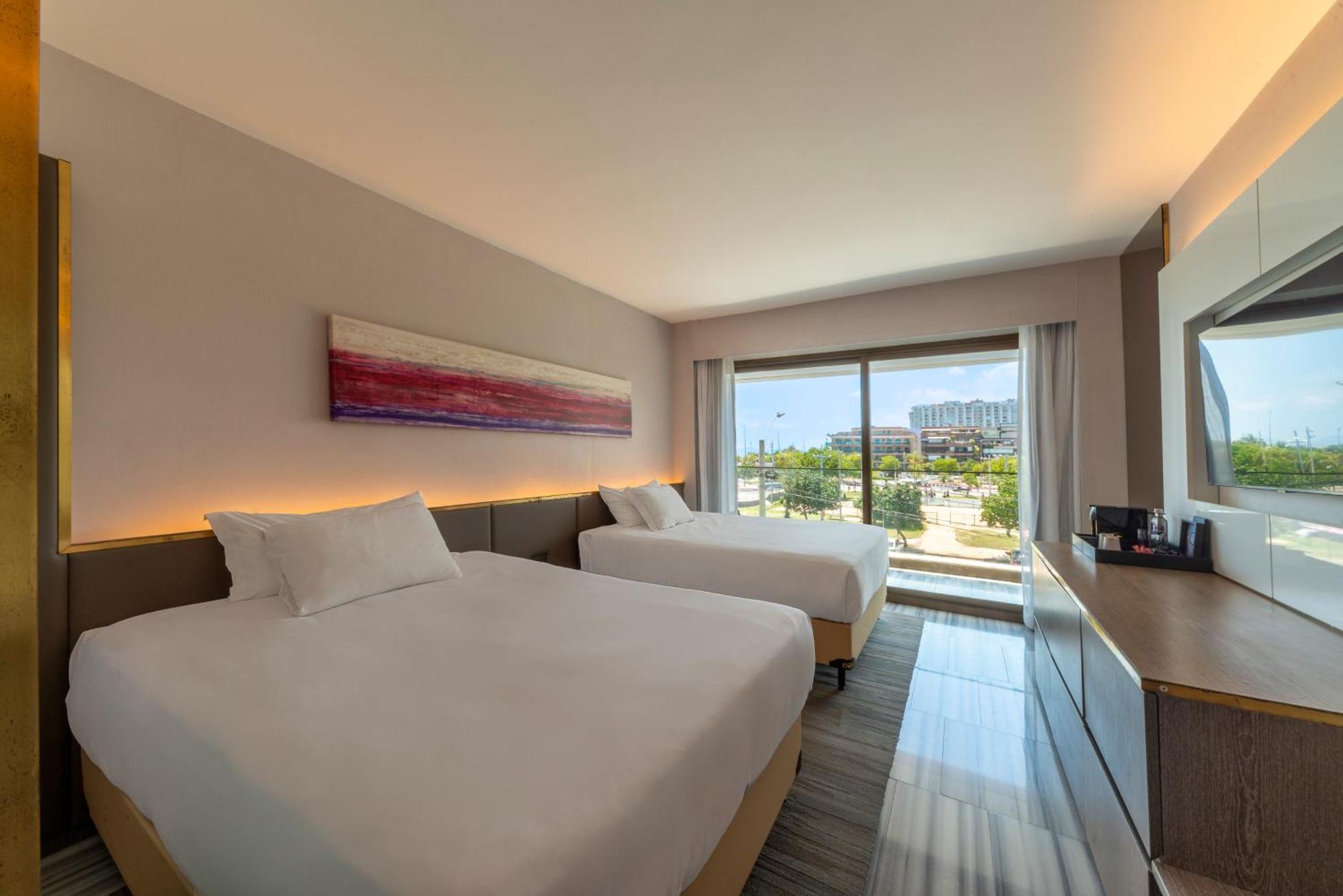 Quarto Duplo com Vista das Montanhas