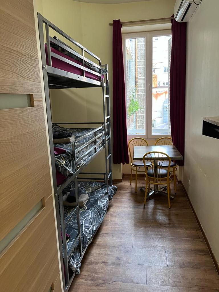 Single Bed in Mixed Dormitory Room,1510100320:JPEG