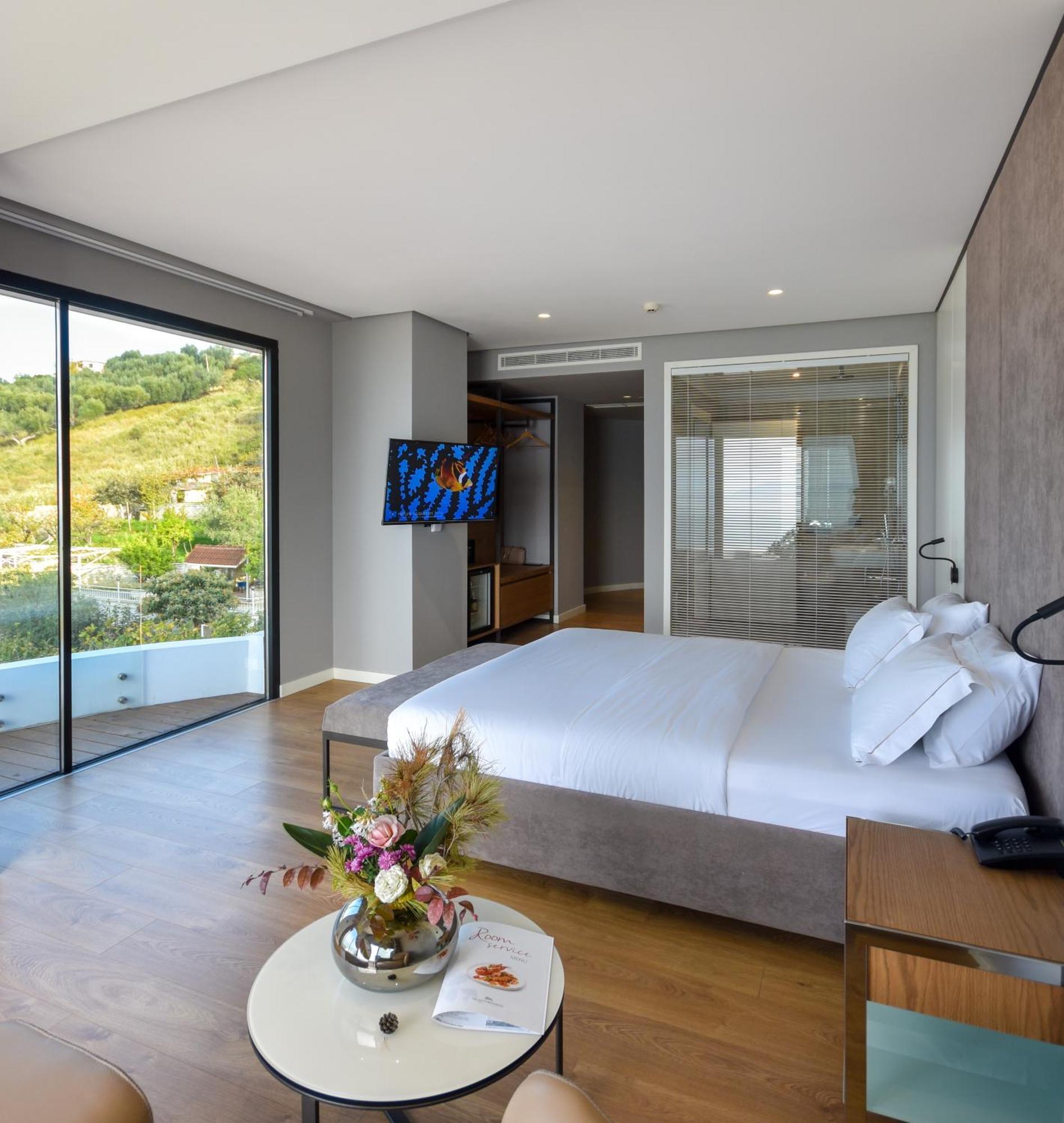 Double Room with Balcony and Sea View,1092307332:JPEG