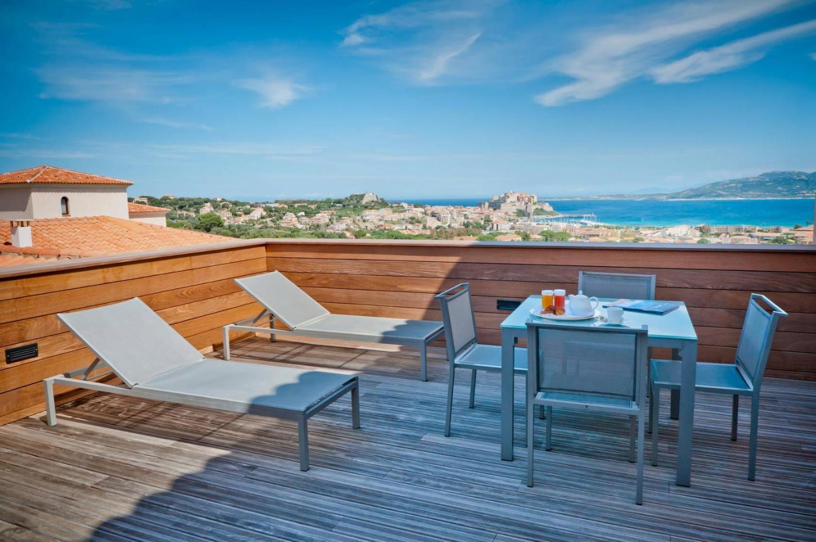 Suite mit 2 Schlafzimmern und 2 Bädern mit Meerblick