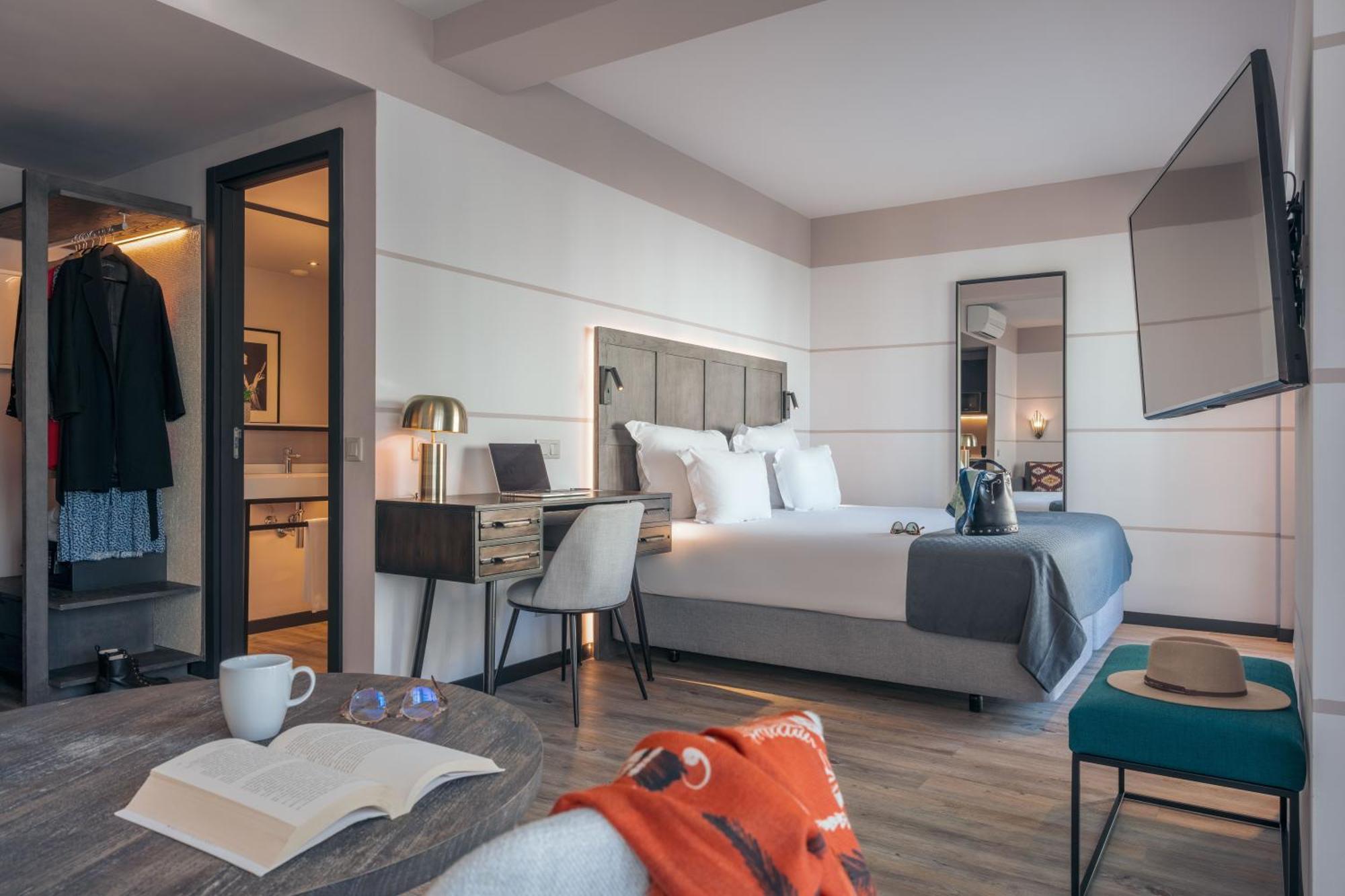 Junior Suite,1500064300:JPEG