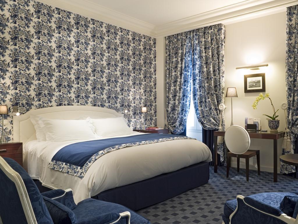 Chambre Double Supérieure avec Vue sur la Place