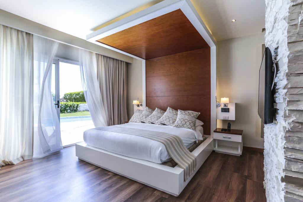 Royal Villa-Posh Club