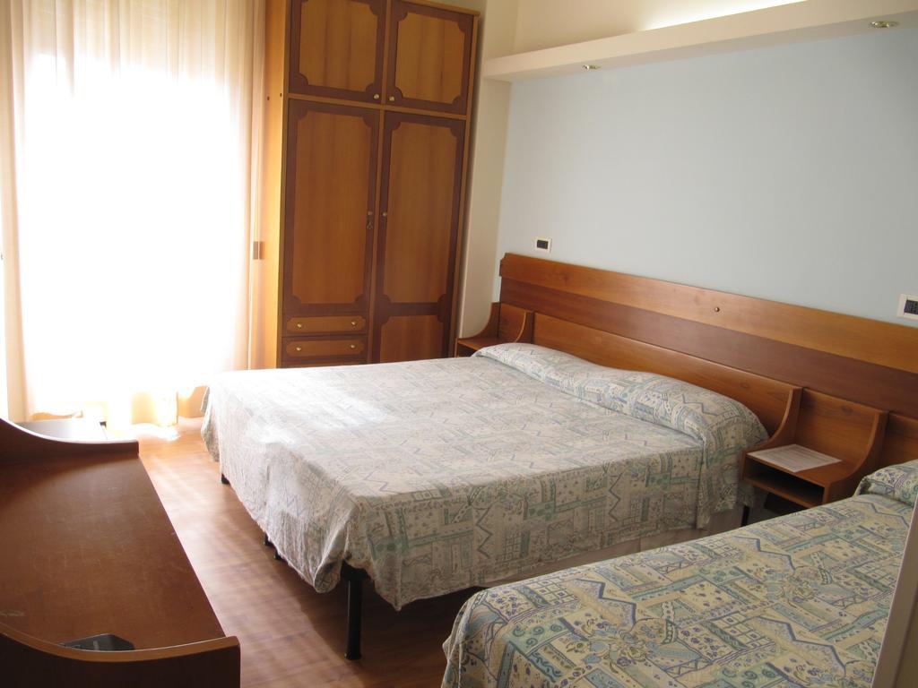 Chambre Triple - Vue sur Mer