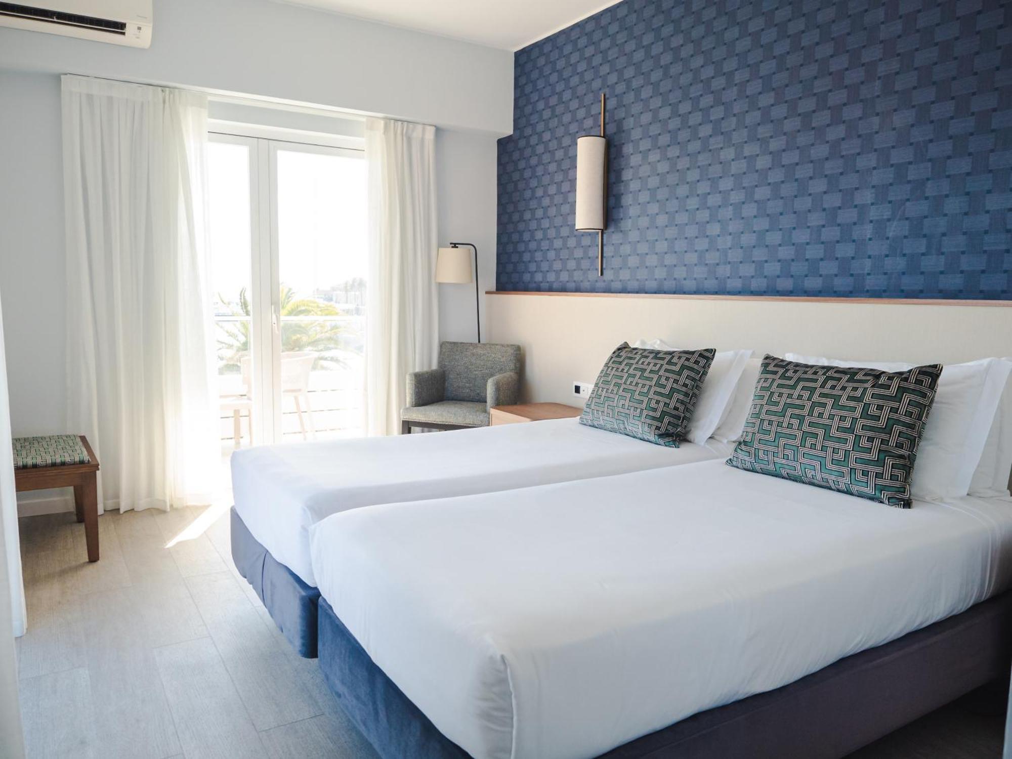 Chambre Lits Jumeaux Supérieure - Vue sur Mer