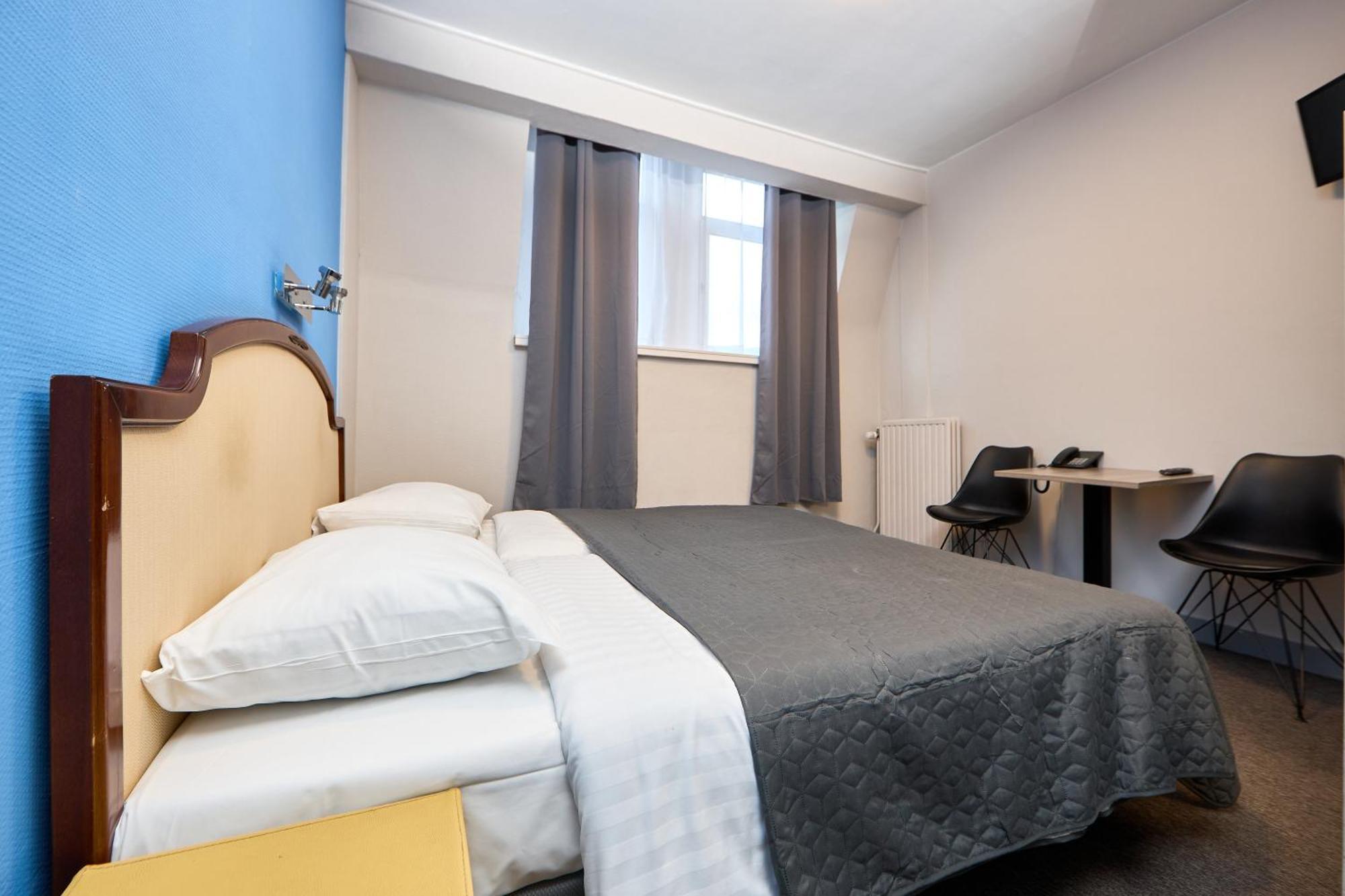 Tweepersoonskamer met 2 Aparte Bedden