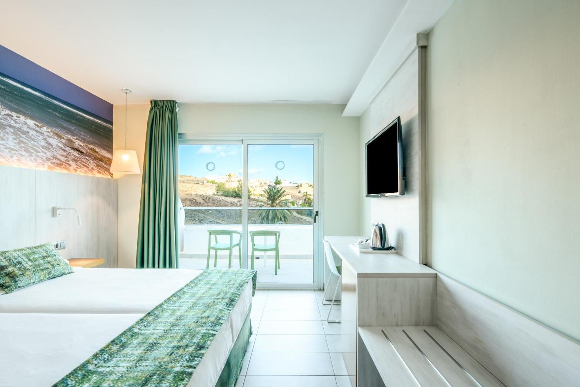 Deluxe Doppelzimmer mit Balkon und Meerblick