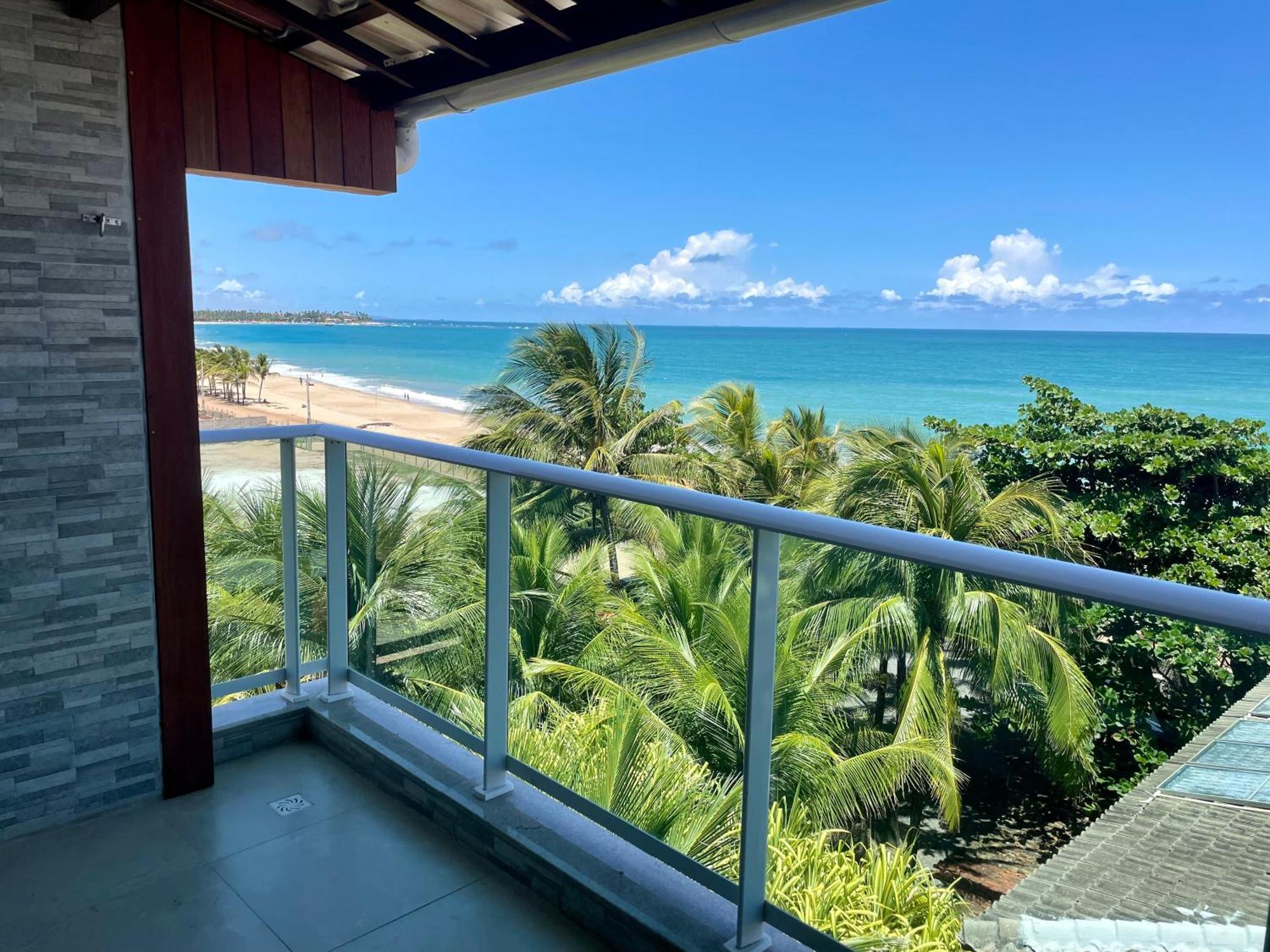 Superior Suite with Bath, Balcony and Sea View