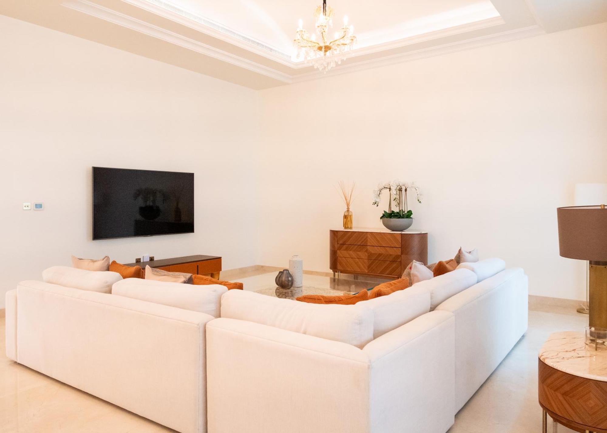 Royal Villa mit 5 Schlafzimmern