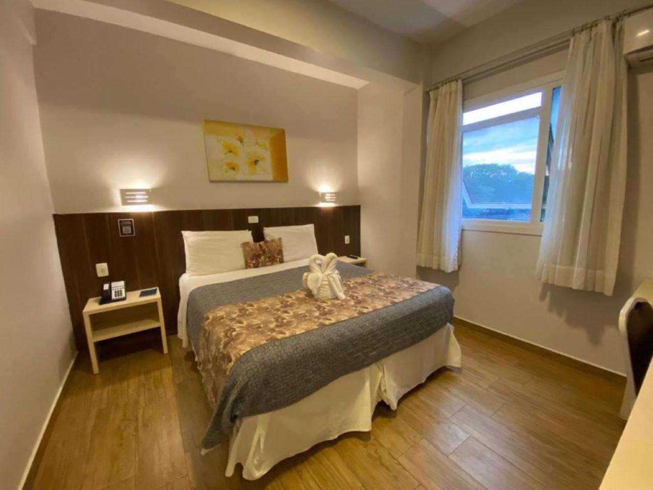 Quarto Queen Standard