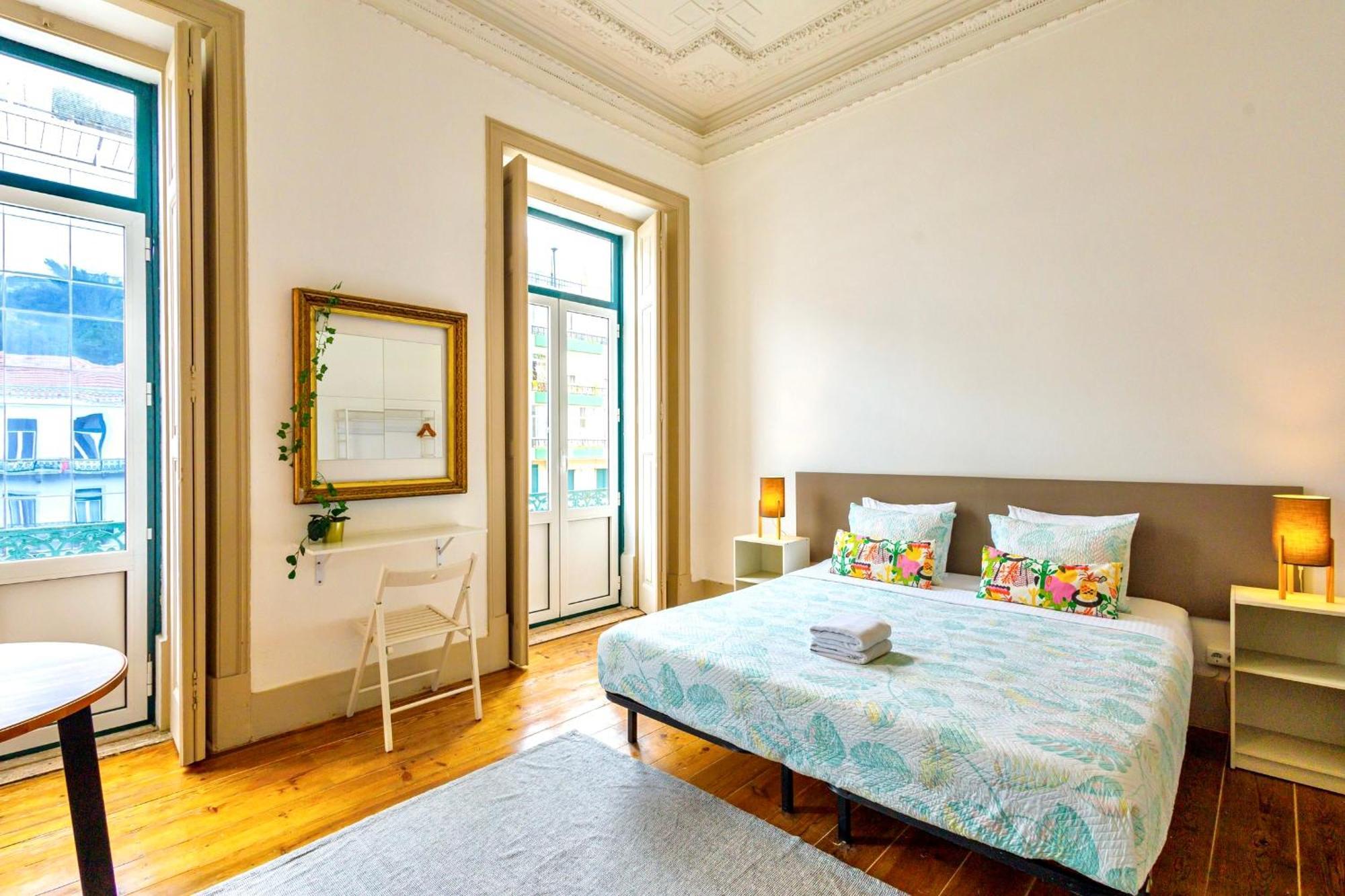 Quarto Familiar com Casa de Banho Partilhada