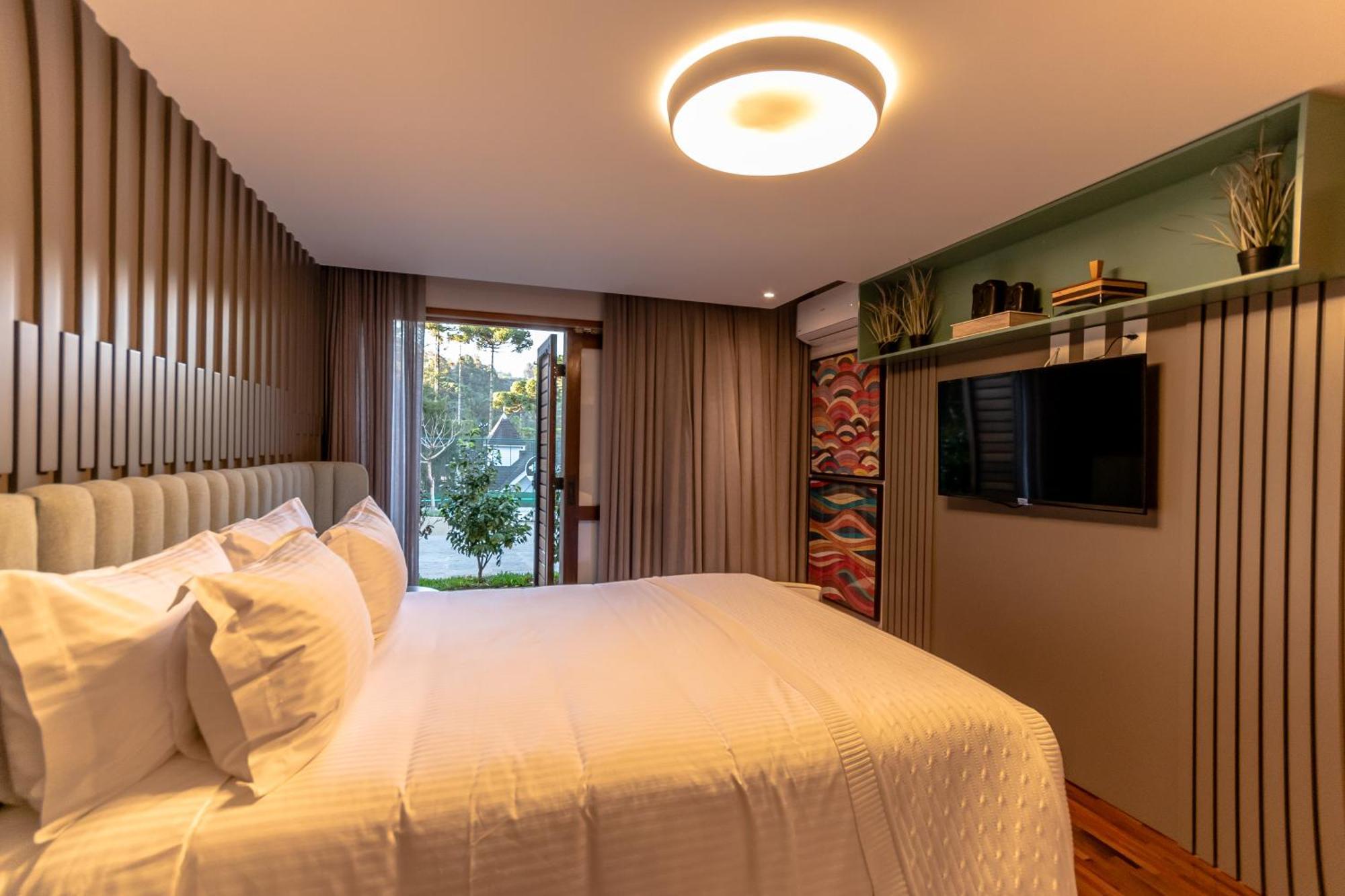 Triple Suite with Balcony,1530469021:JPEG