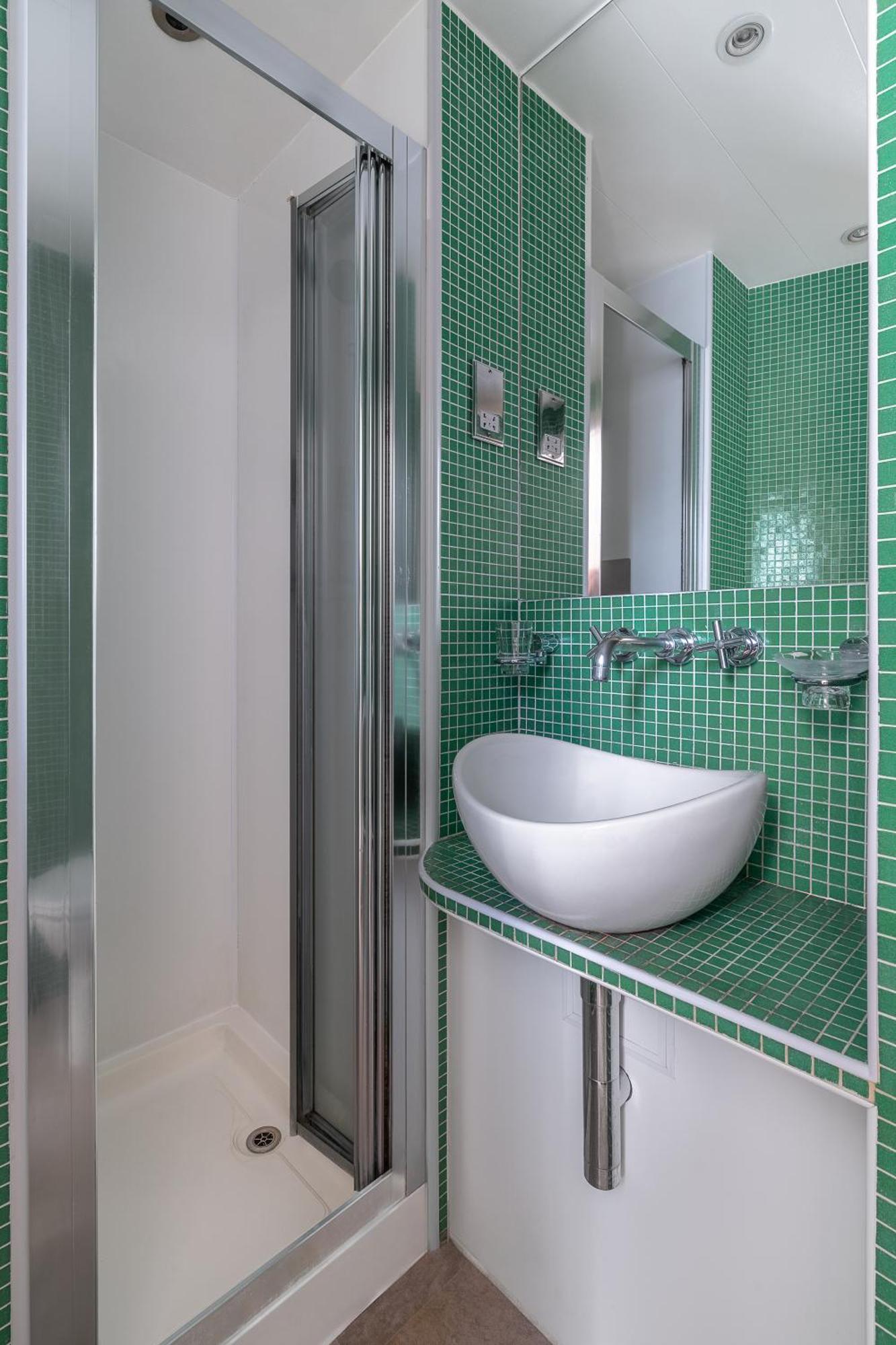 Chambre Simple Standard avec Douche