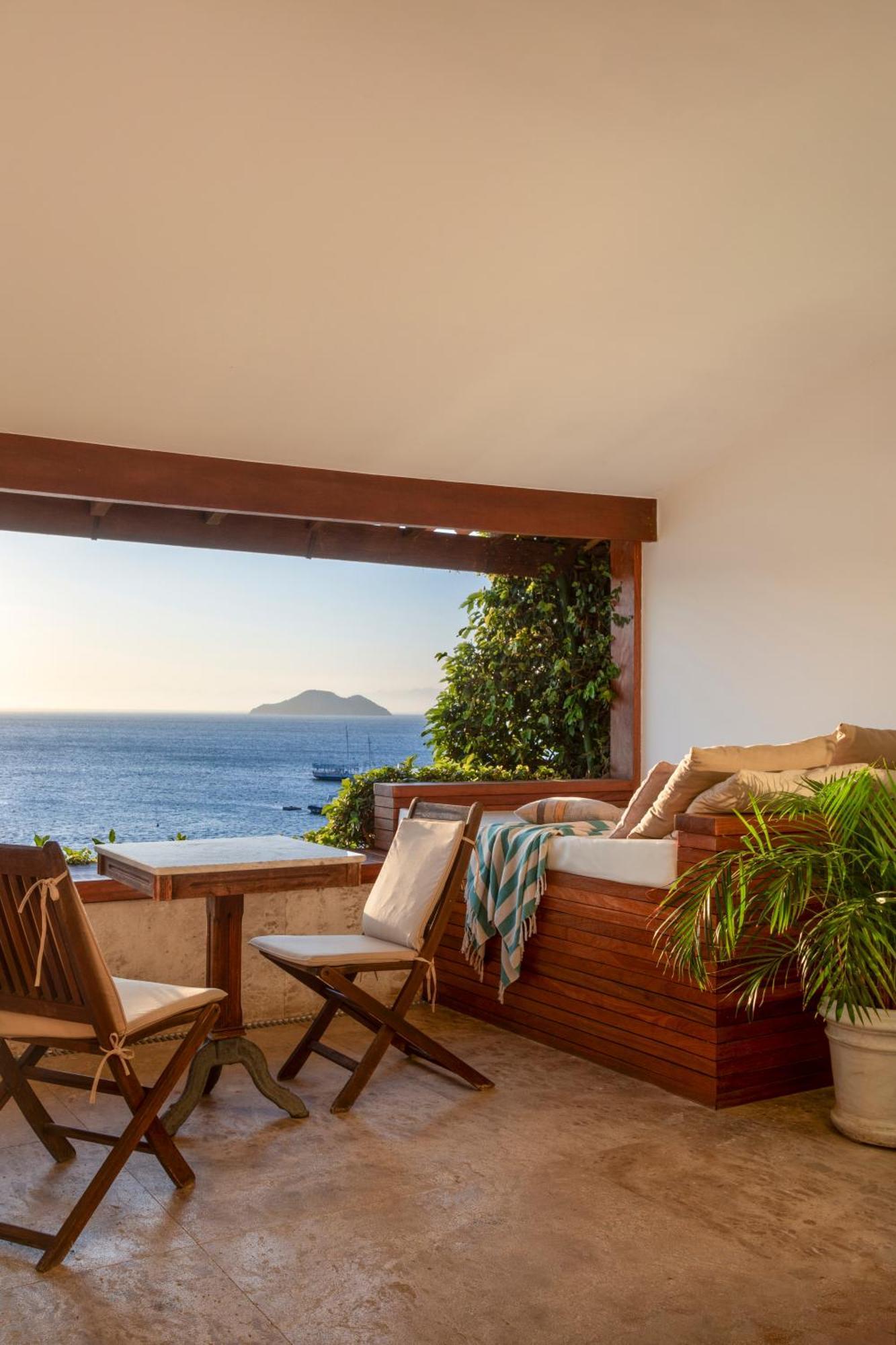 Suite com Piscina Privativa
