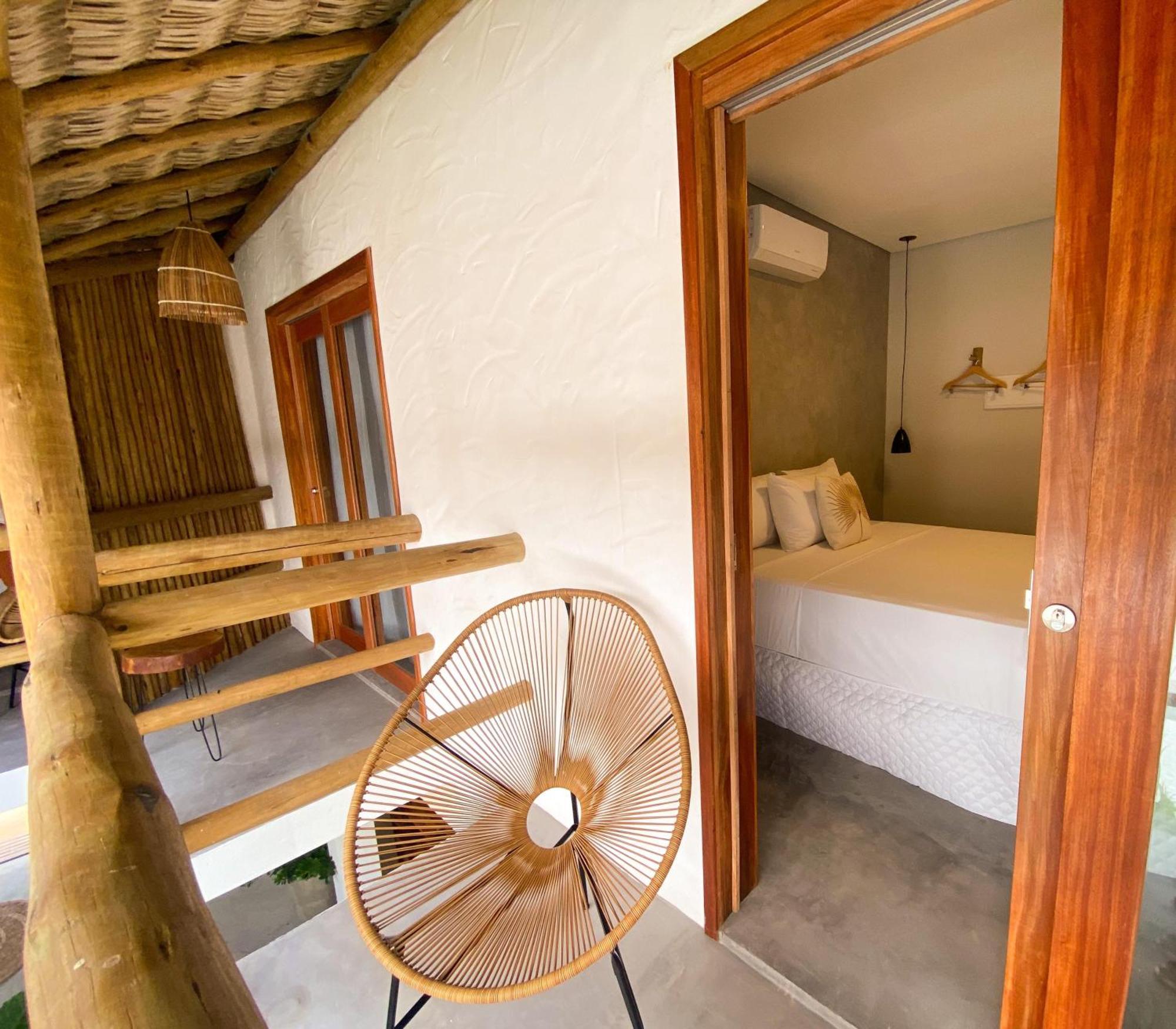 Quarto com Cama Queen-Size e Varanda