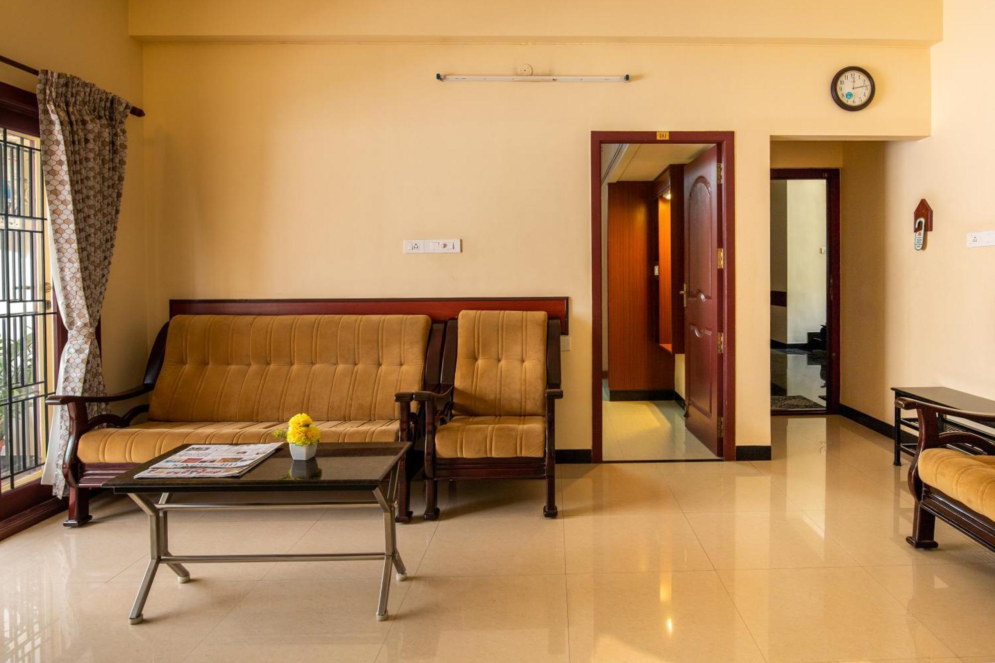 Apartment Single Occupancy with shared Living Room & Kitchen,1539417004:JPEG