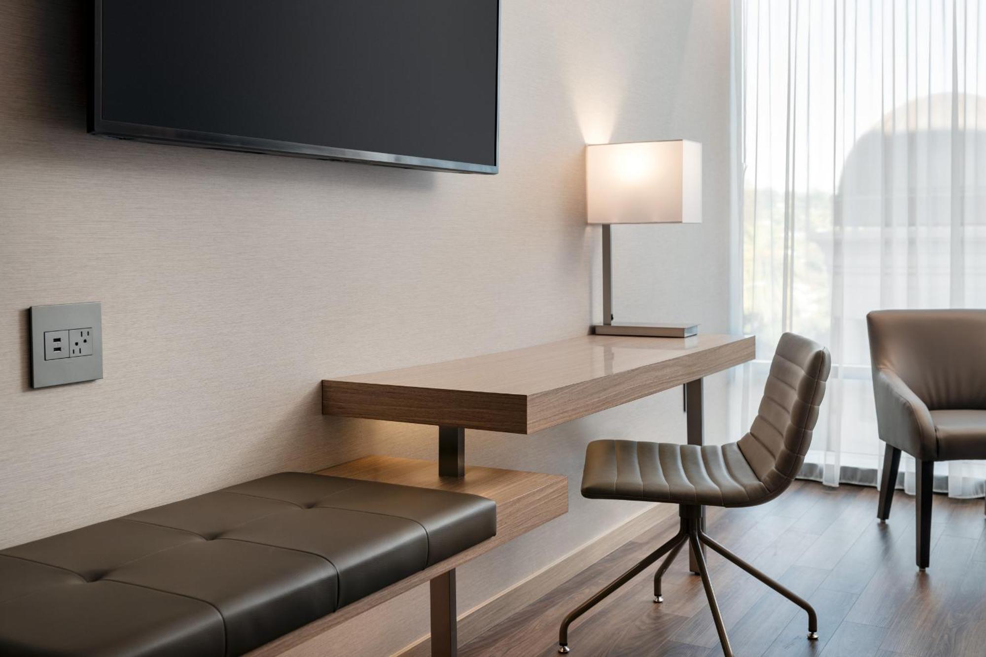 Standard King Room