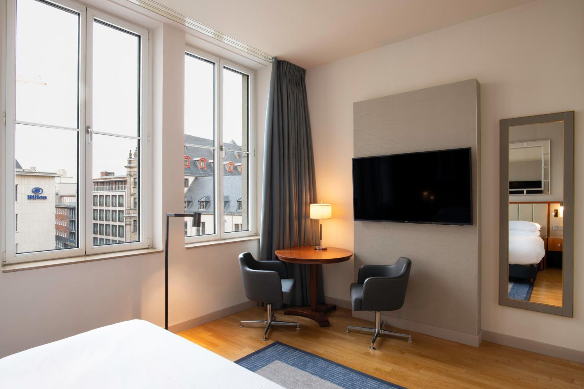 Habitación con cama extragrande