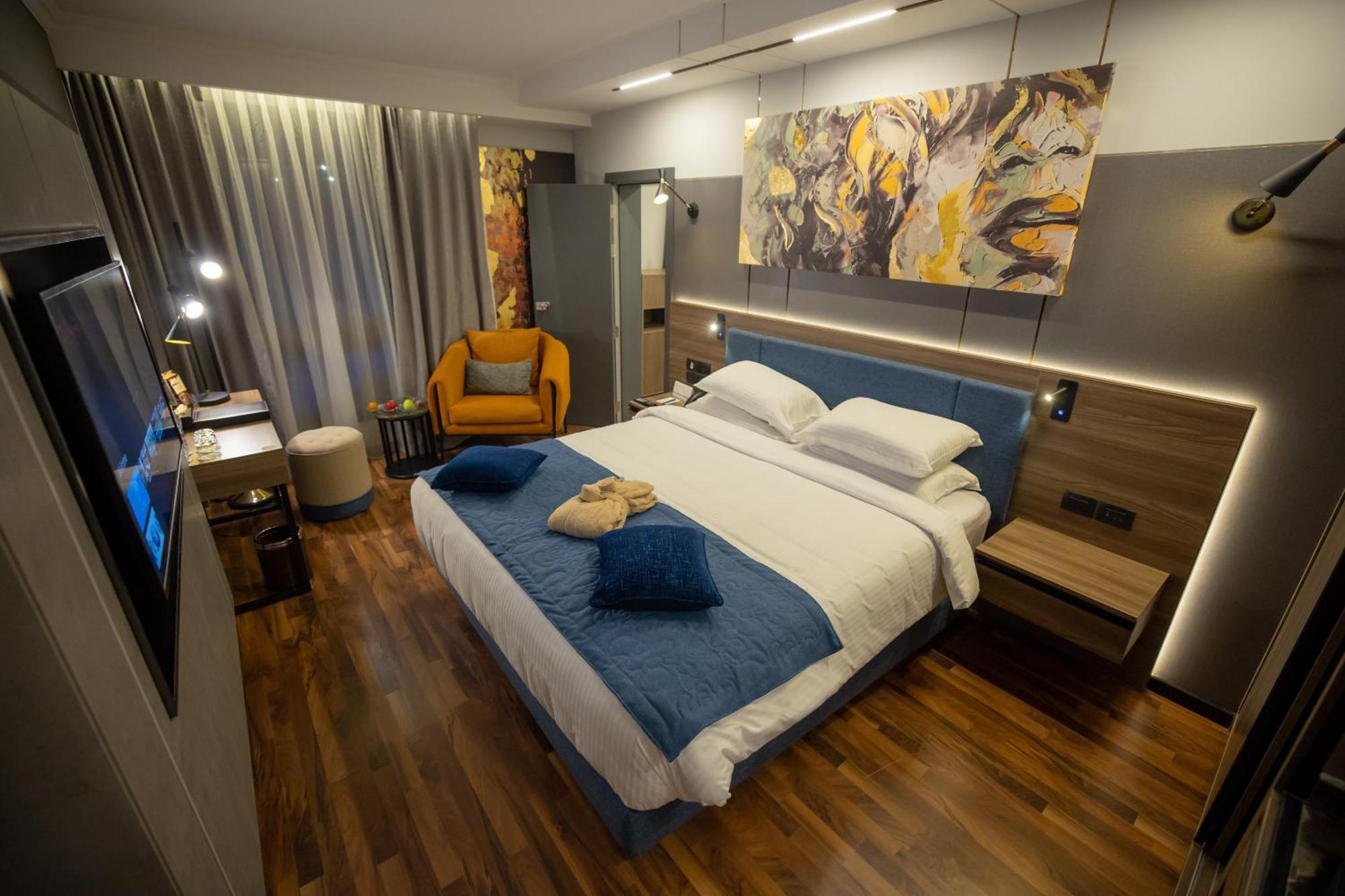 Suite Premium avec Accès au Salon Butler 24h/24 et 7j/7