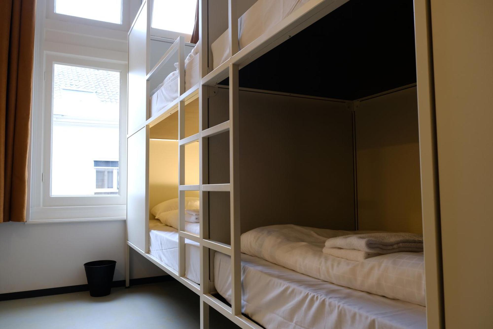 Classic Quadruple Room,1488992467:JPEG