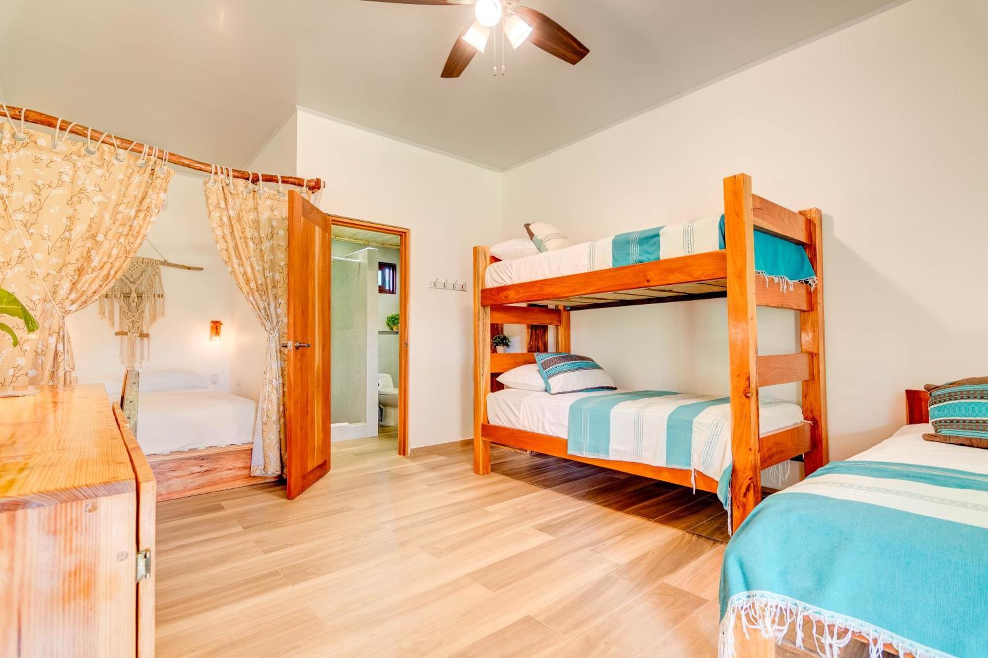 Quarto Standard (5 Adultos)