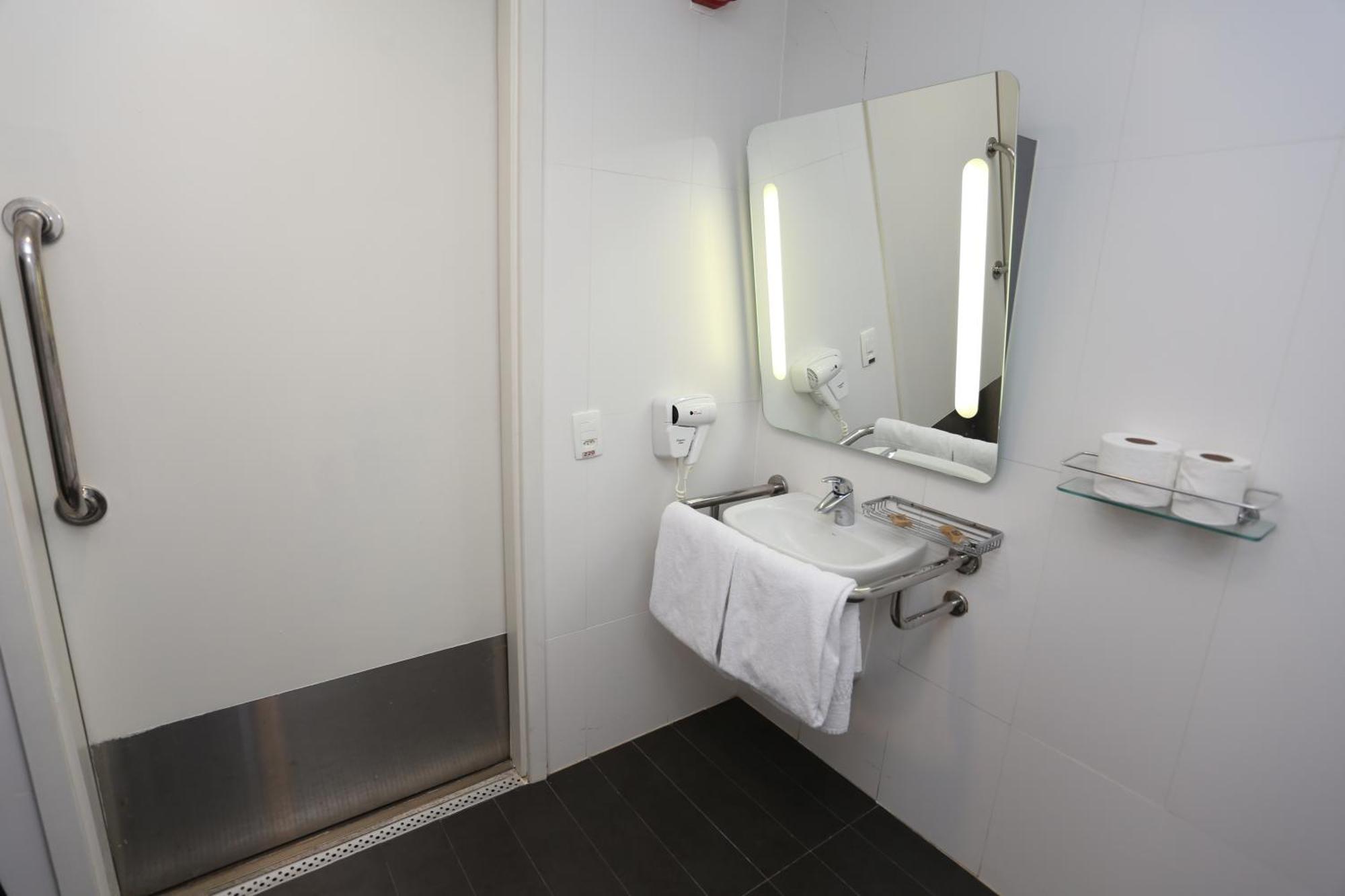 Quarto Duplo Standard - Acesso para Hóspedes com Mobilidade Reduzida
