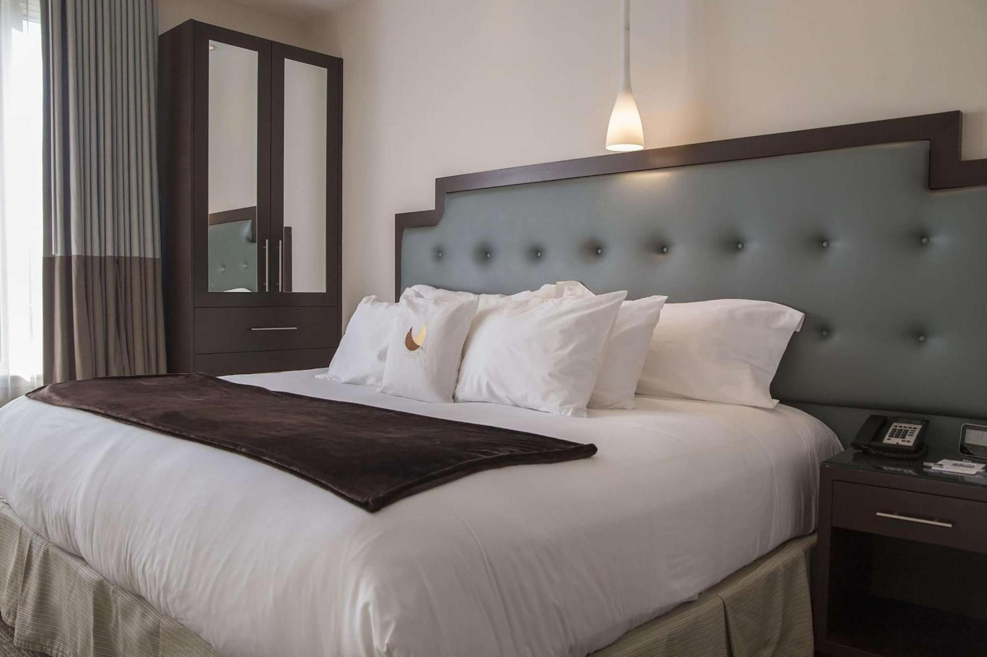 Chambre d'Angle Lit King-Size - Non-Fumeurs