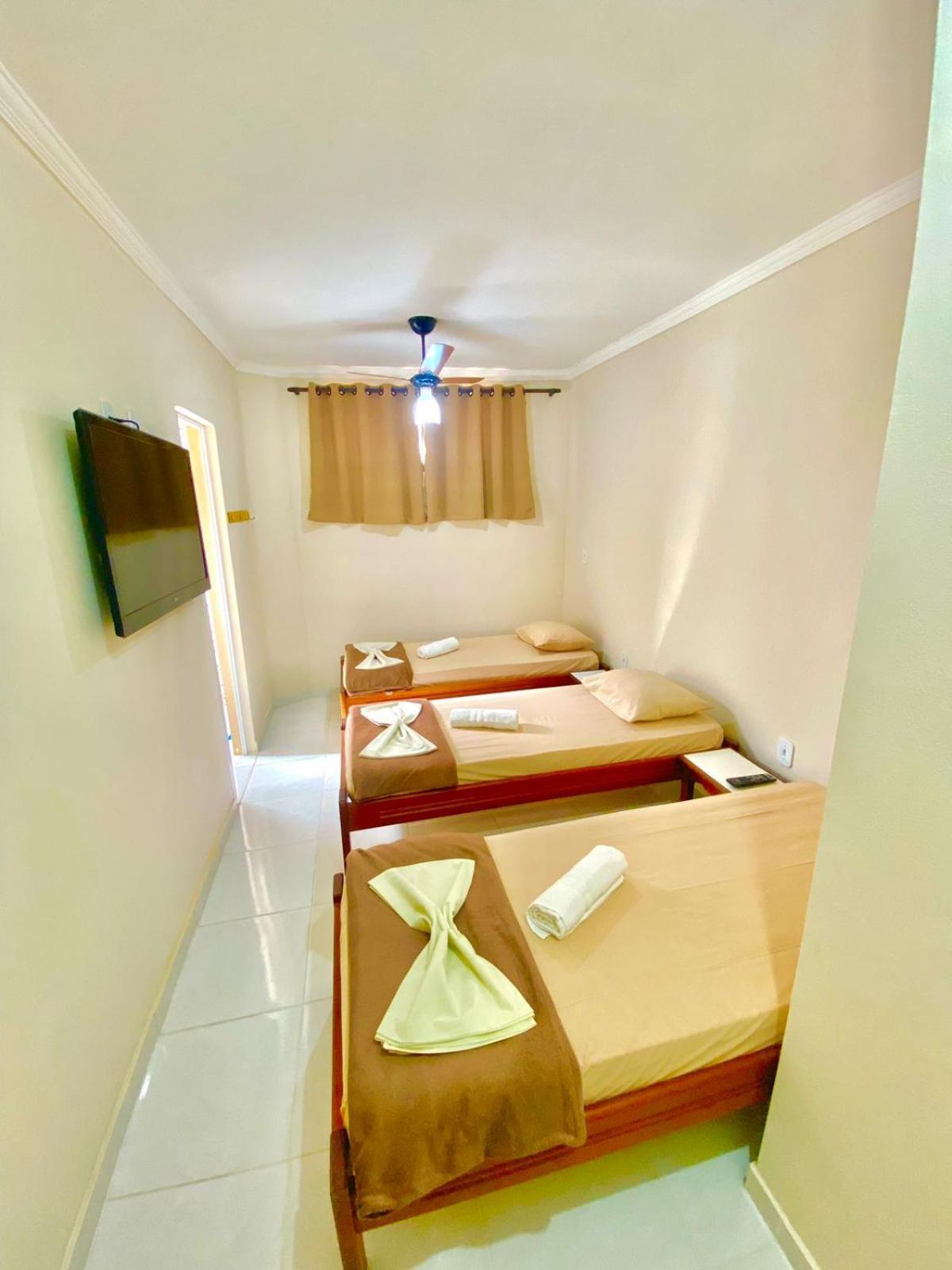 Quarto Triplo Básico