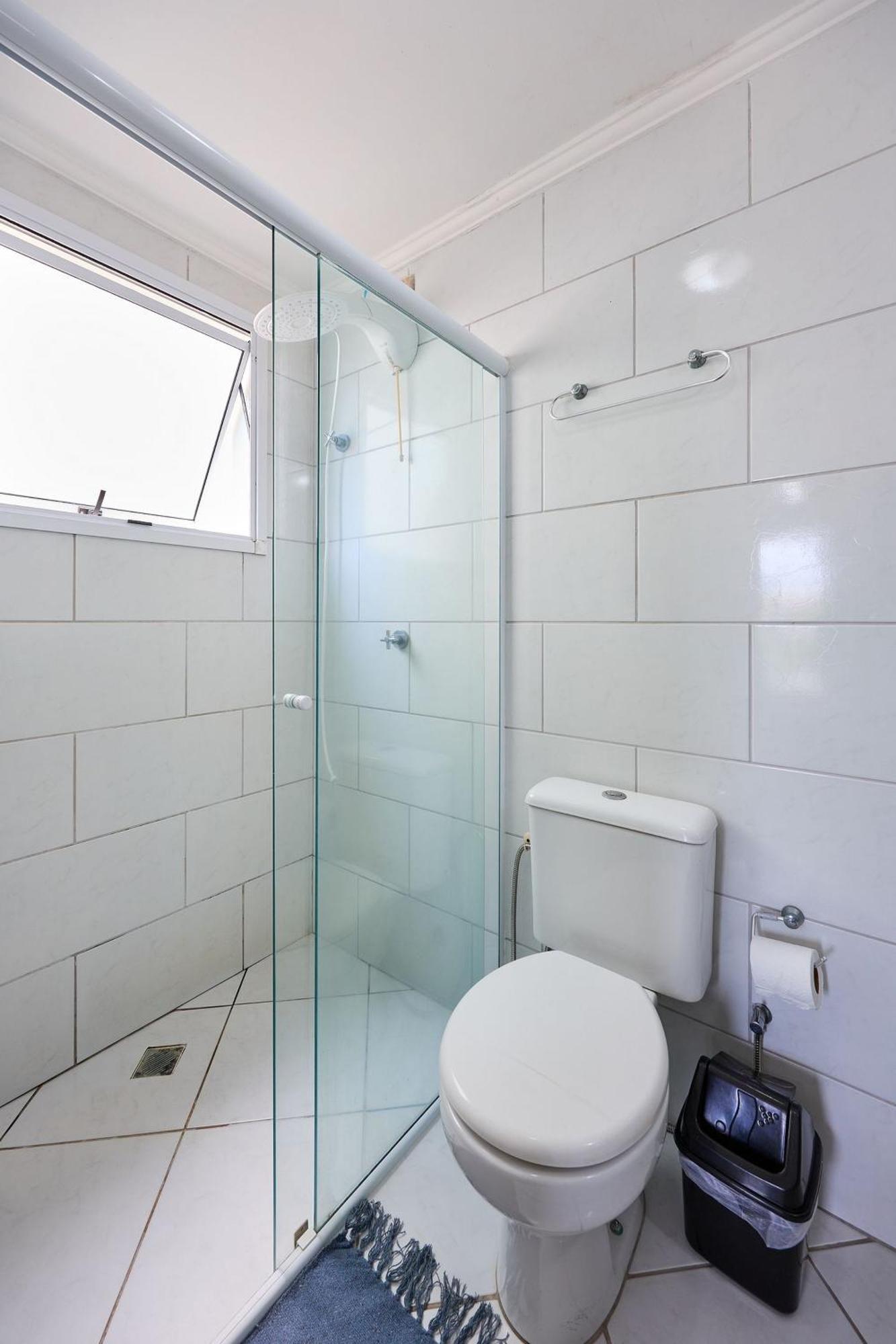 Apartamento com Varanda