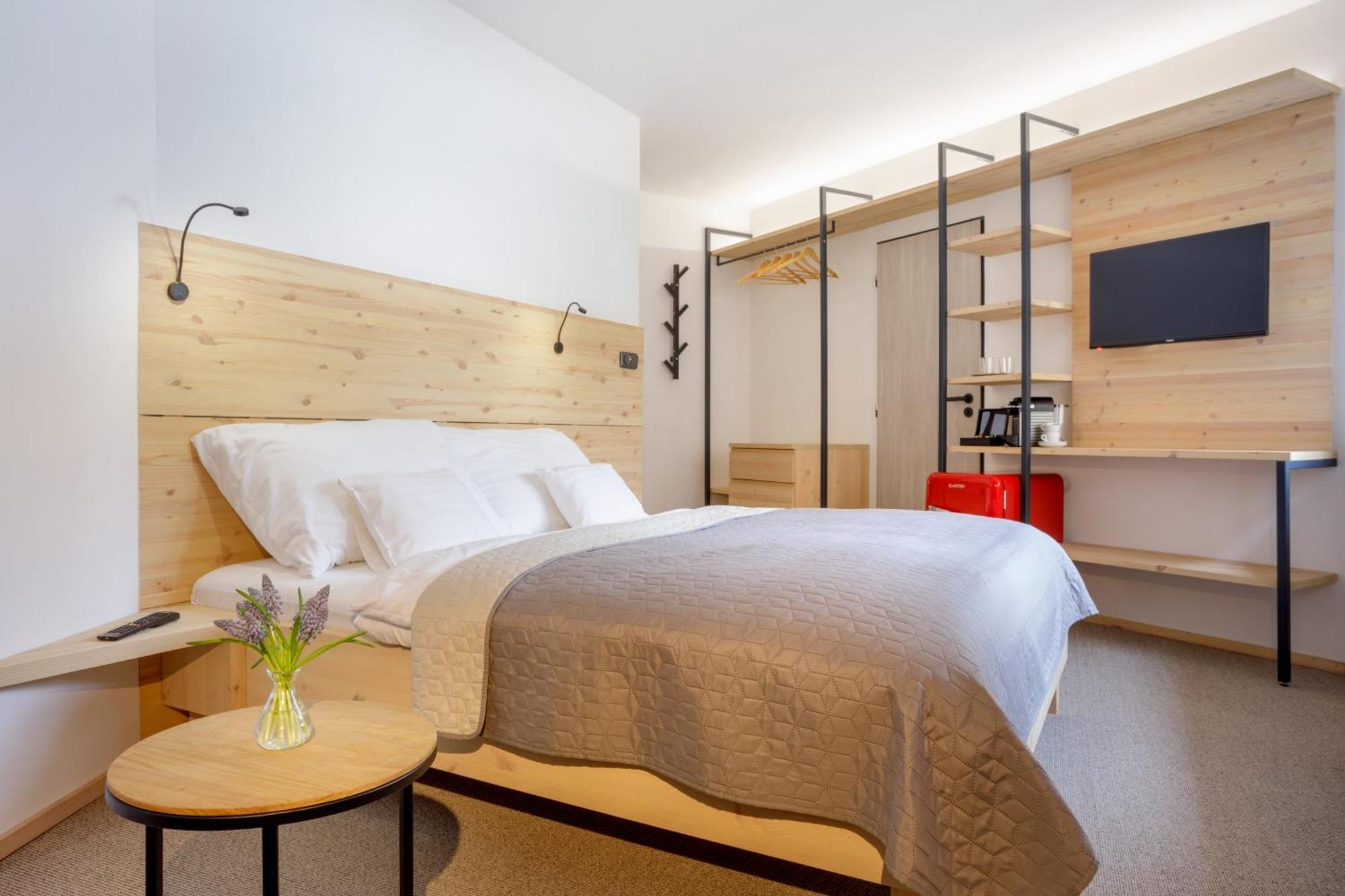 Doppelzimmer mit Balkon