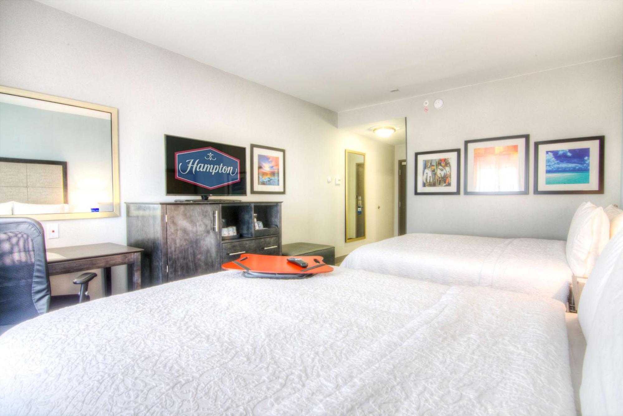 Zimmer mit 2 Queensize-Betten (4 Erwachsene)
