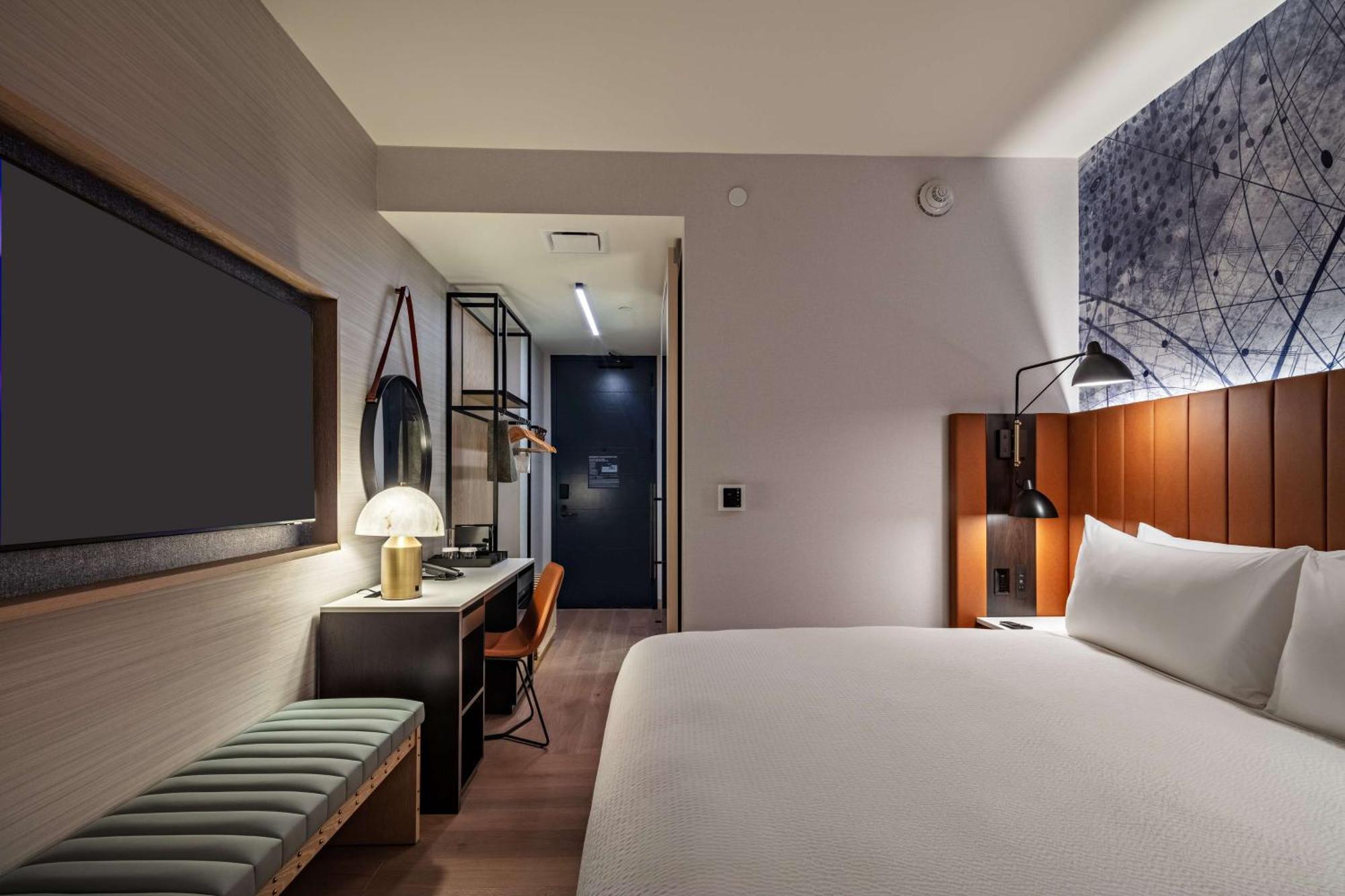 Chambre Lit King-Size - Vue sur Times Square - Étage Supérieur