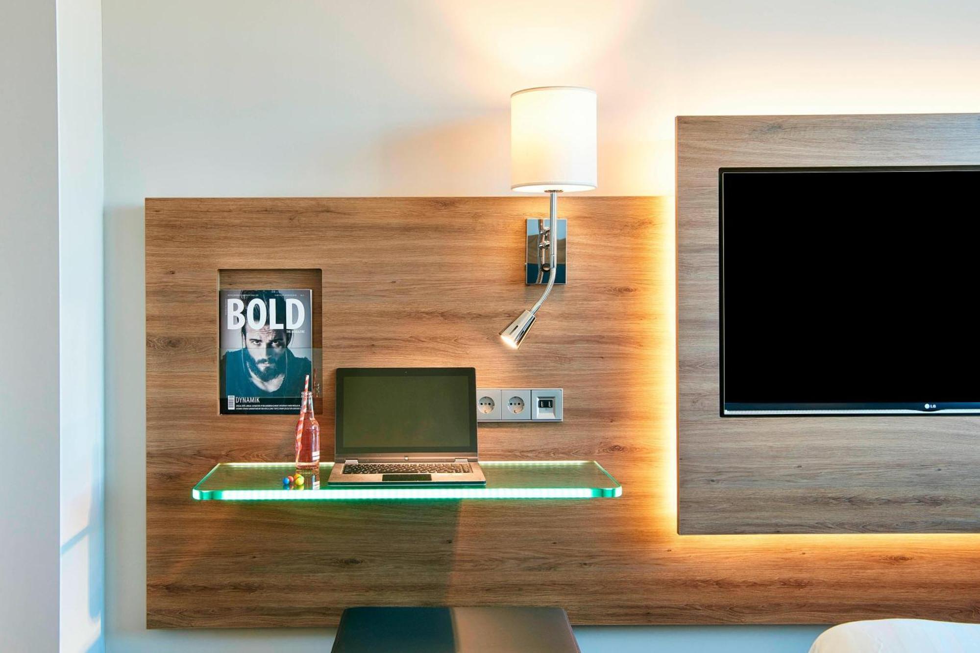 Moxy Tweepersoonskamer met 2 Aparte Bedden
