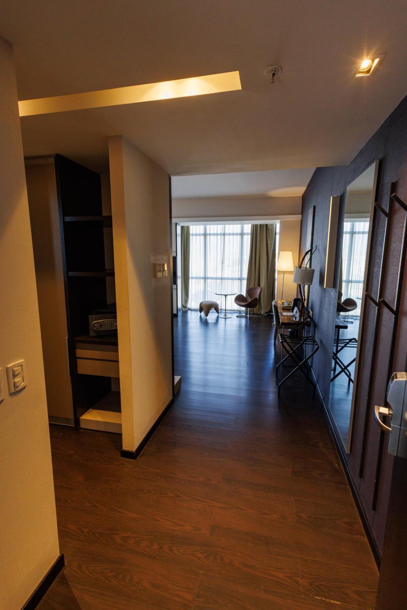 Suite con cama extragrande - No fumadores