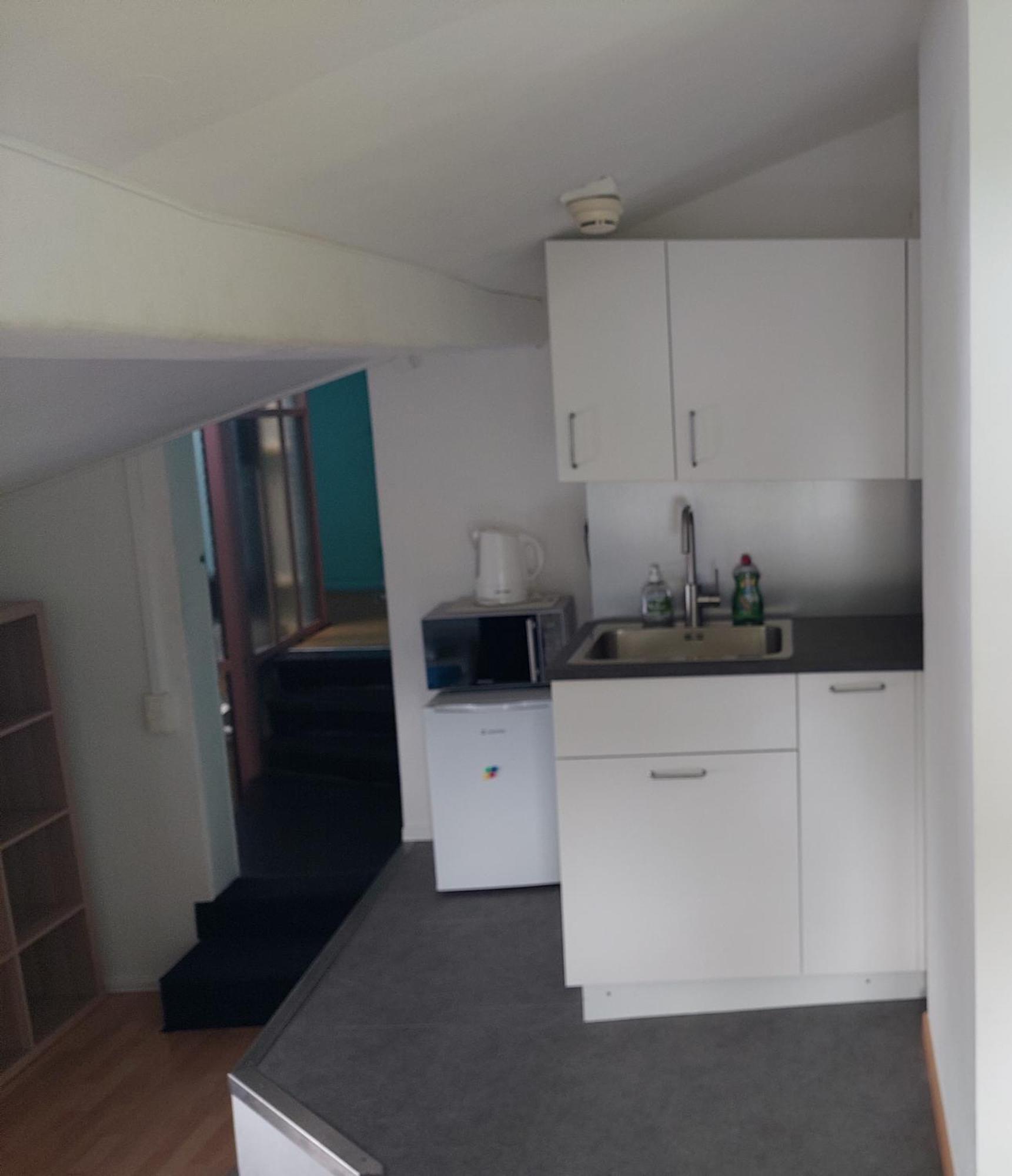 Bed in een Gemengde Slaapzaal met 6 Bedden
